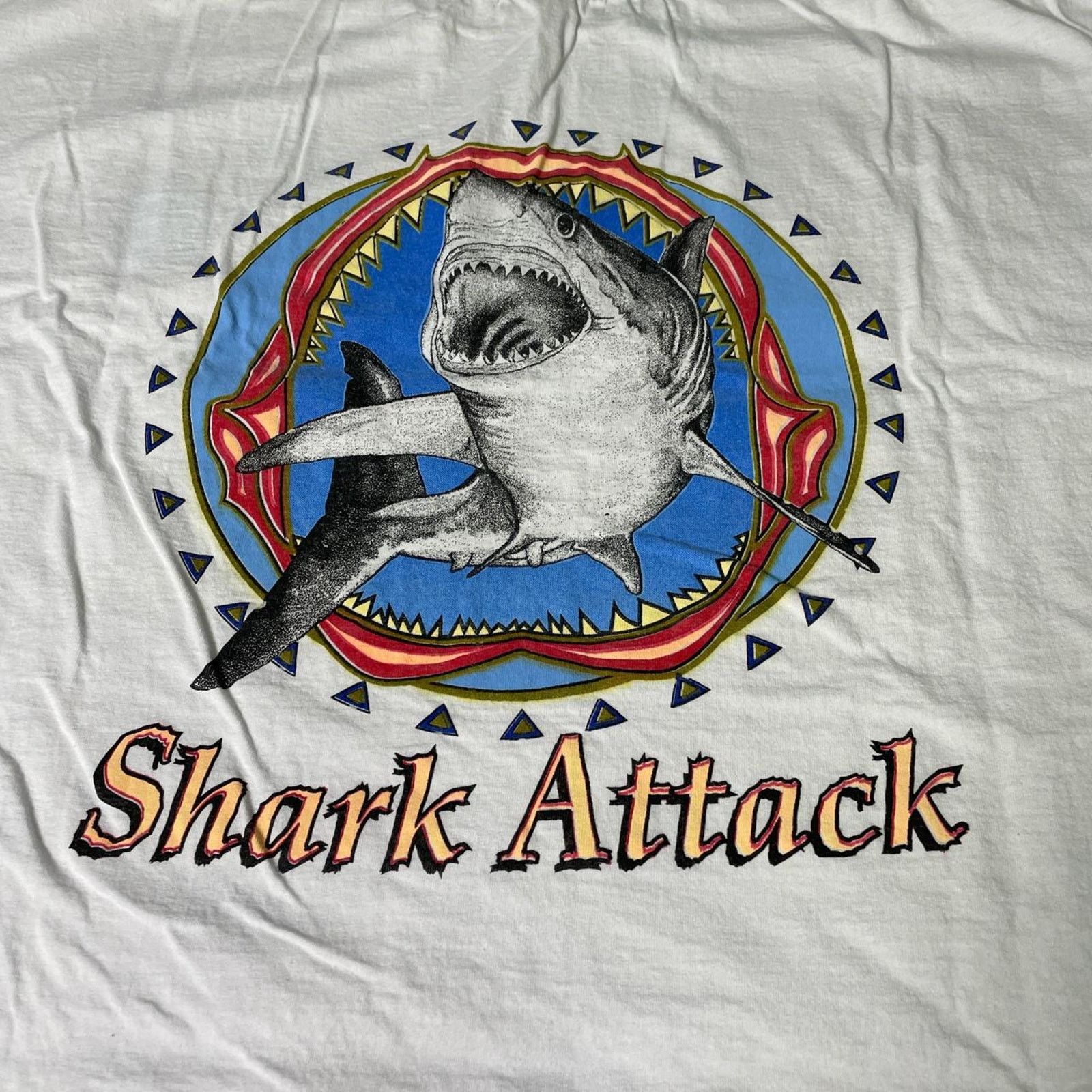 Vintage Vintage Y2K Shark Attack Jaws Cabo San Lucas Mexico Tee Size US XXL / EU 58 / 5 - 3 Thumbnail