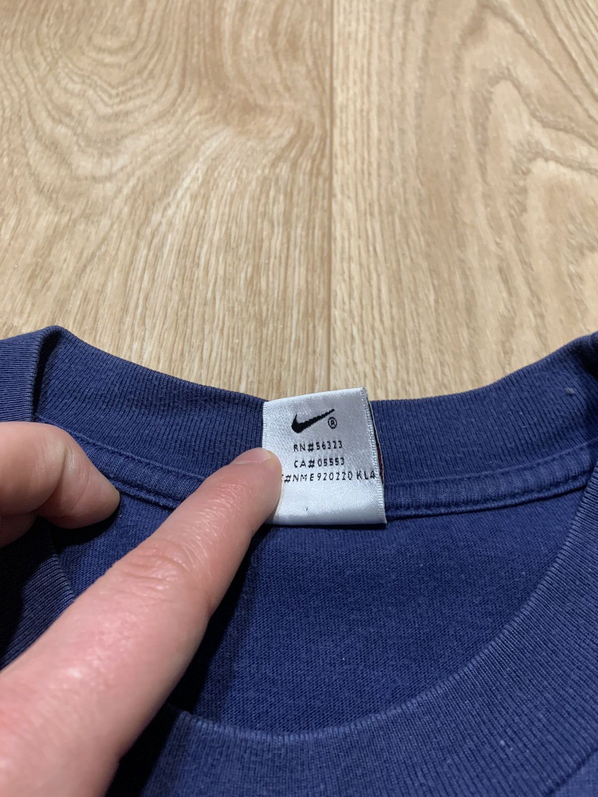 Nike Vintage Rare 90ʼs Nike Court T-Shirt Size US L / EU 52-54 / 3 - 9 Thumbnail