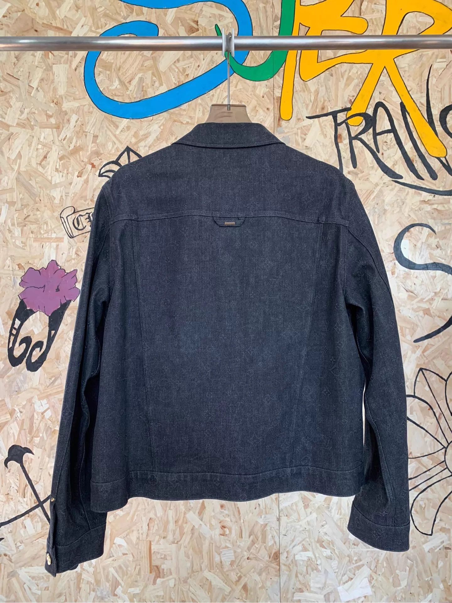 Louis Vuitton Louis Vuitton Gray Monogram Eclipse Denim Jacket Size US L / EU 52-54 / 3 - 7 Thumbnail