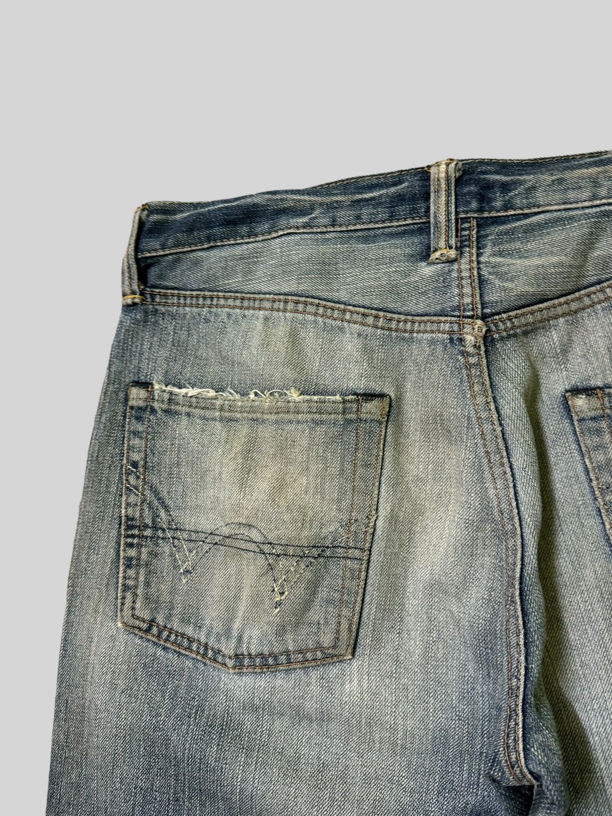 Edwin × Japanese Brand Vintage Japanese Edwin 505Bxx Selvedge Distressed Jeans Size US 33 - 18 Thumbnail