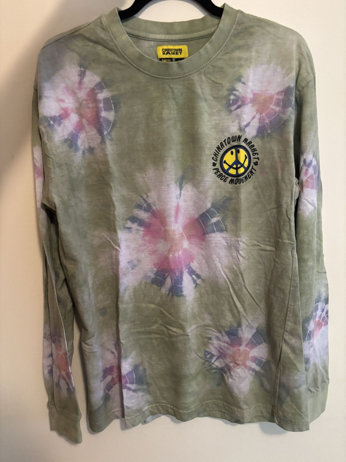 Market Green Tye Dye Smiley Peace Longsleeve Size US M / EU 48-50 / 2 - 1 Thumbnail