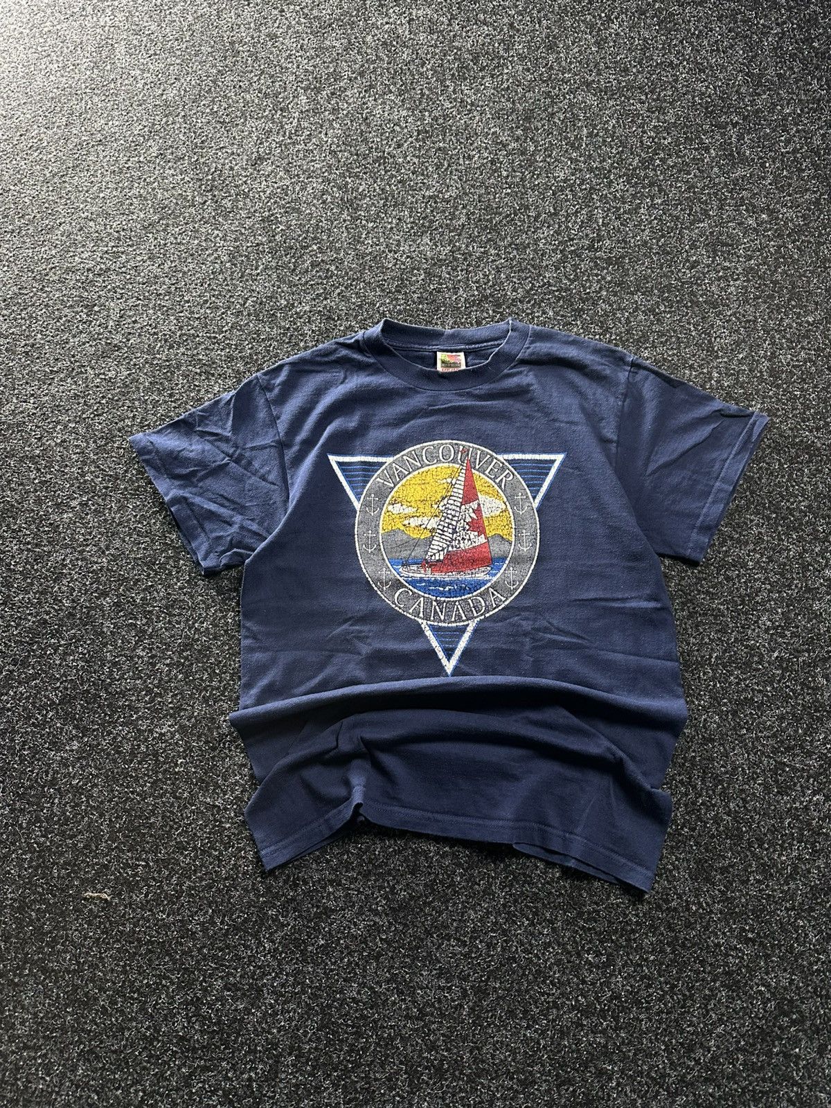 Vintage 🚨 VINTAGE VANCOUVER CANADA BIG LOGO T -shirt rare archive Size US M / EU 48-50 / 2 - 1 Thumbnail