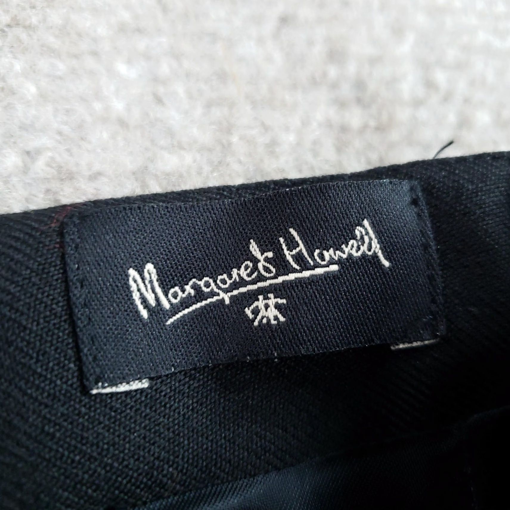 Margaret Howell Margaret Howell Skirt 46 Black Wool Pencil Lined Made In Italy Career Womens Size 32" / US 10 / IT 46 - 7 Thumbnail