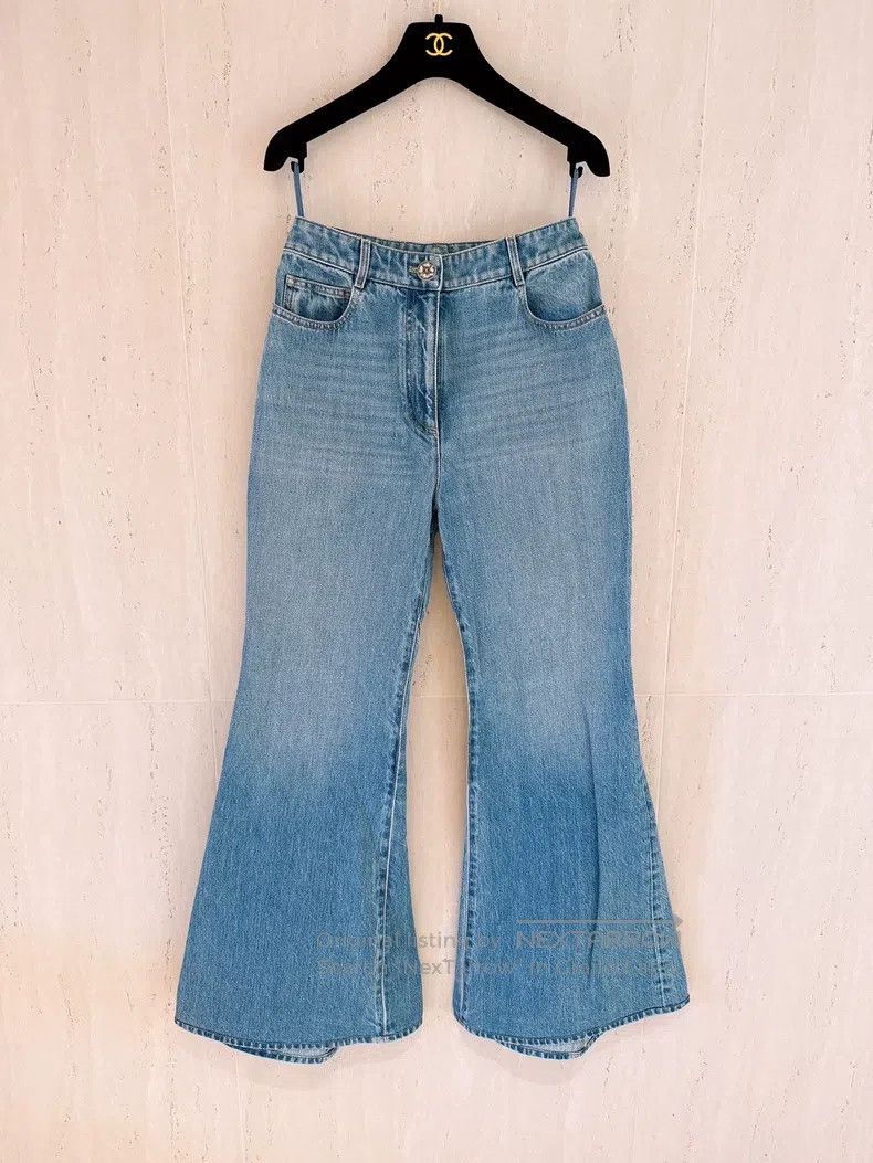 Chanel Chanel White-grinded denim flared trousers Size 24" / US 00 / IT 34 - 1 Thumbnail