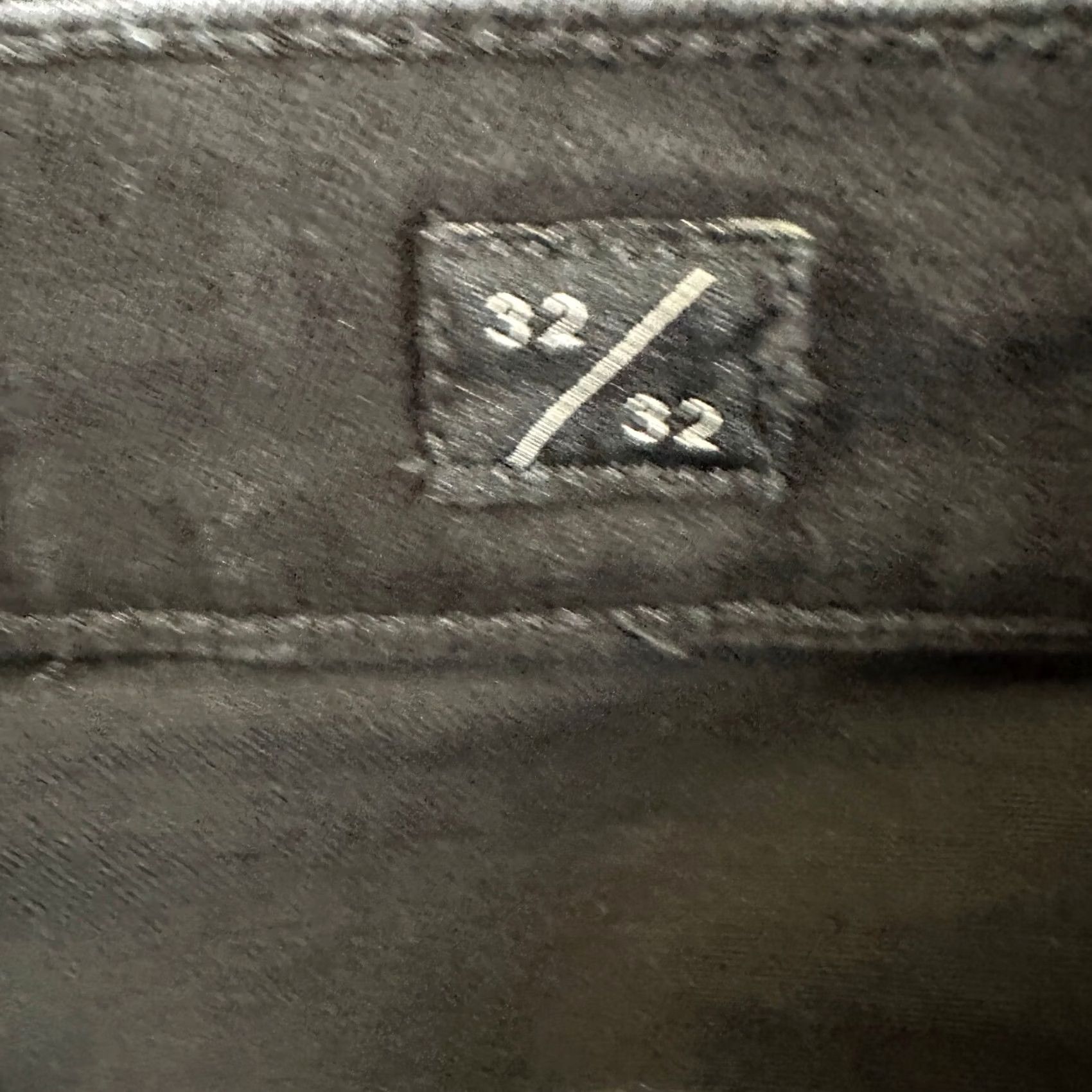 Lucky Brand Lucky Brand 412 Mens Slim Jeans 32X32 Black Distressed Mid Rise Jeans Slim Fit Mens 32 Inseam 32 Mock Tag NEW Size US 32 / EU 48 - 6 Thumbnail