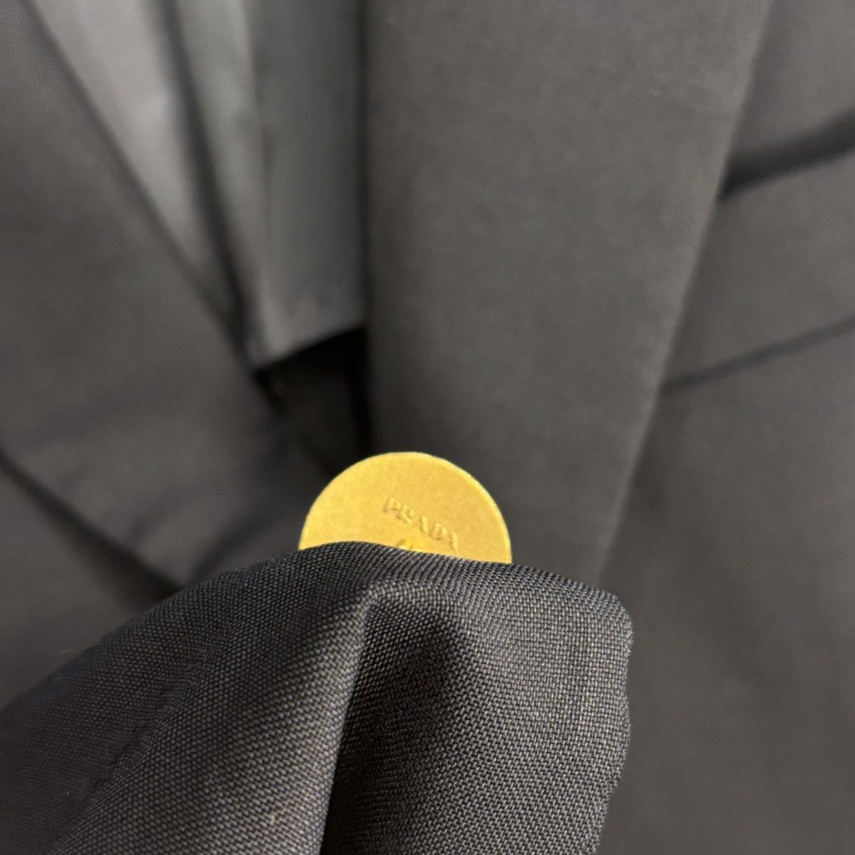 Prada navy woolen mohair Prada jacket with gold colored buttons Size 48R - 9 Thumbnail