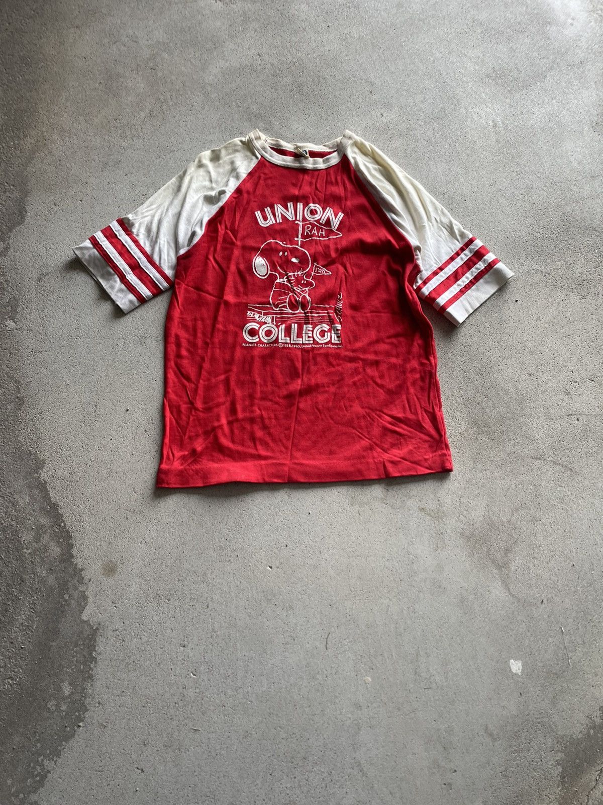 Vintage 70s Union College Snoopy Peanuts jersey shirt