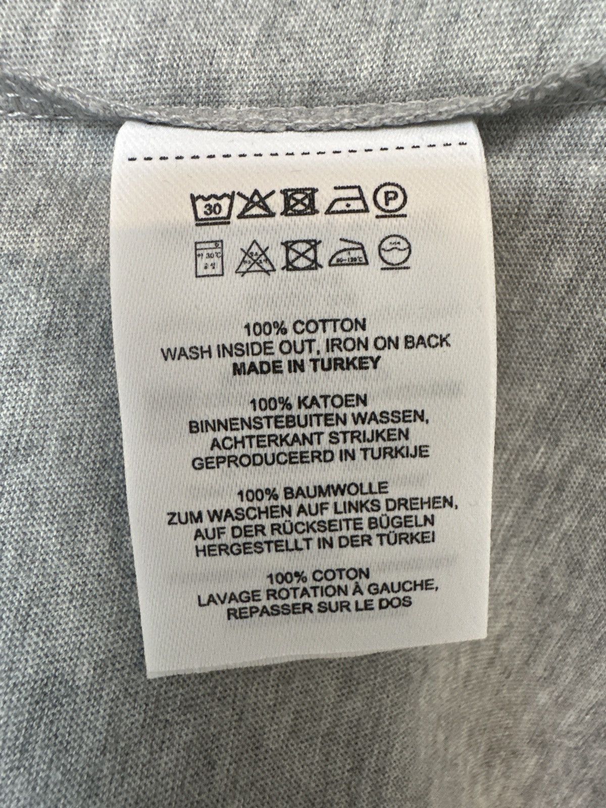 Dries Van Noten Dries Van Noten T-shirt Size US M / EU 48-50 / 2 - 4 Thumbnail