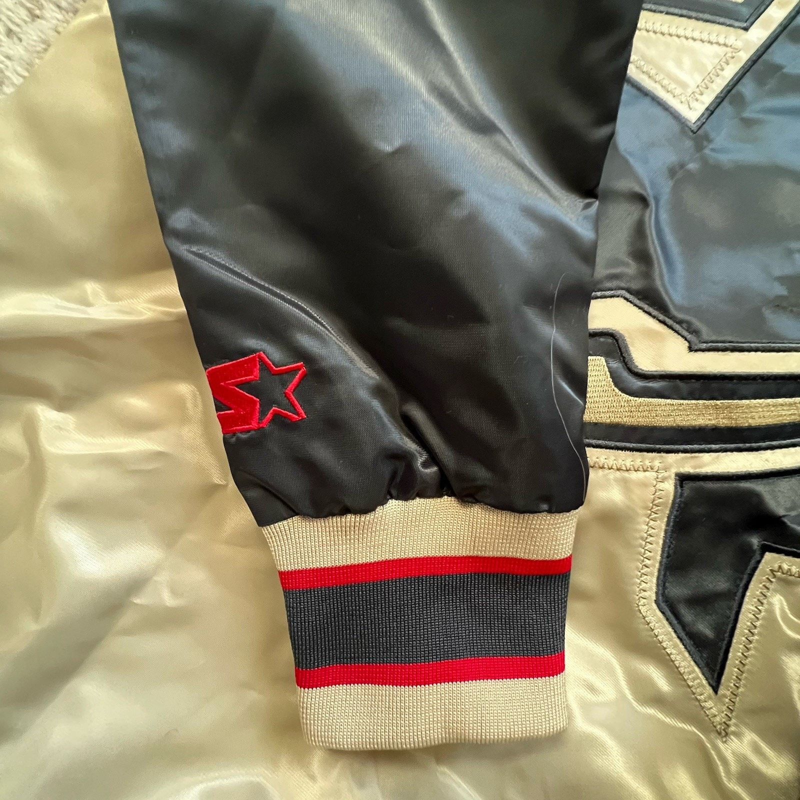 Starter Starter Texas Rangers Black Label Jacket Quilt Lined Snap Size US M / EU 48-50 / 2 - 4 Thumbnail