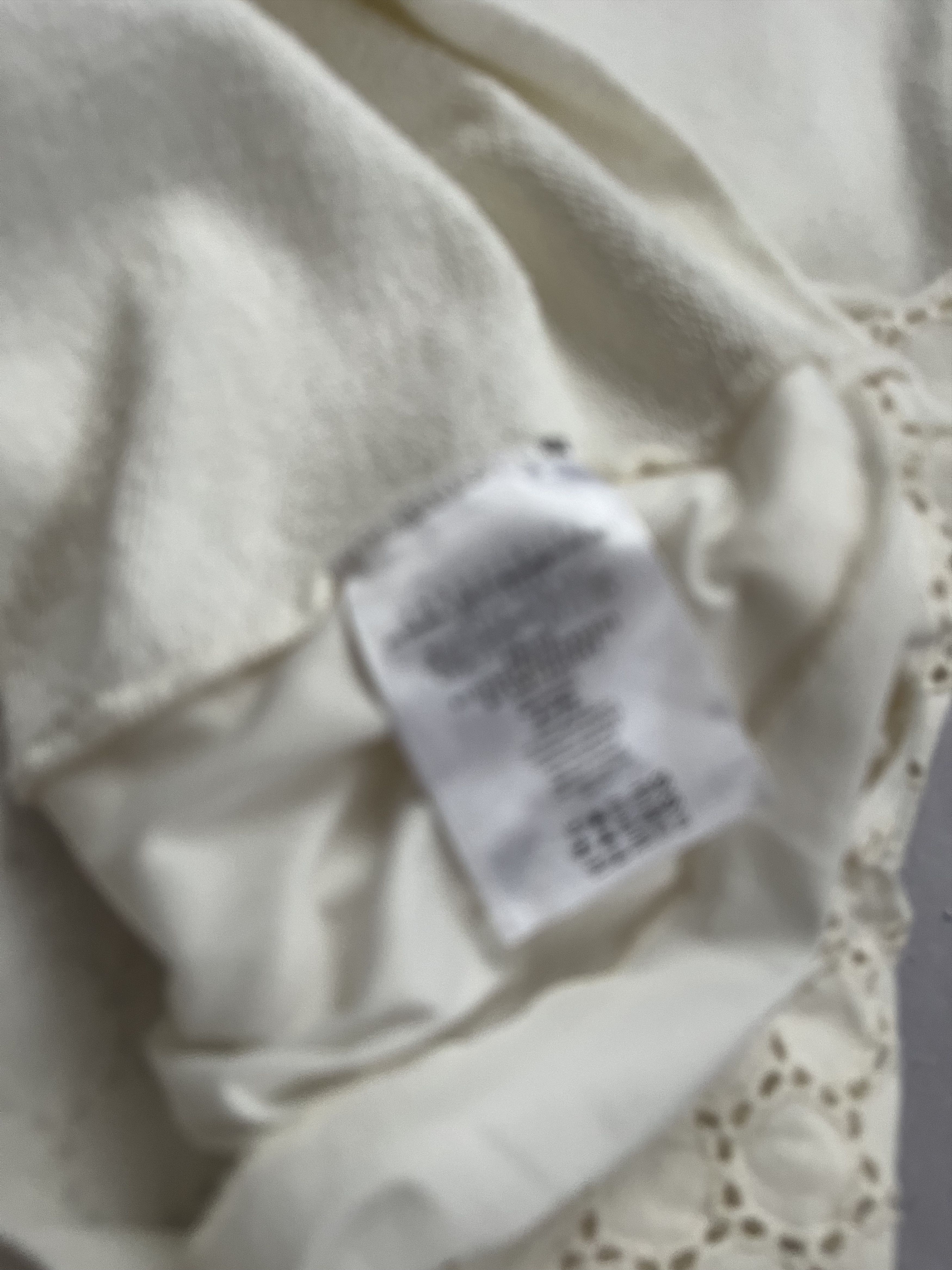Moncler Moncler XS Cream Lace Panel Dress T-Shirt Logo Patch Size XS / US 0-2 / IT 36-38 - 7 Thumbnail