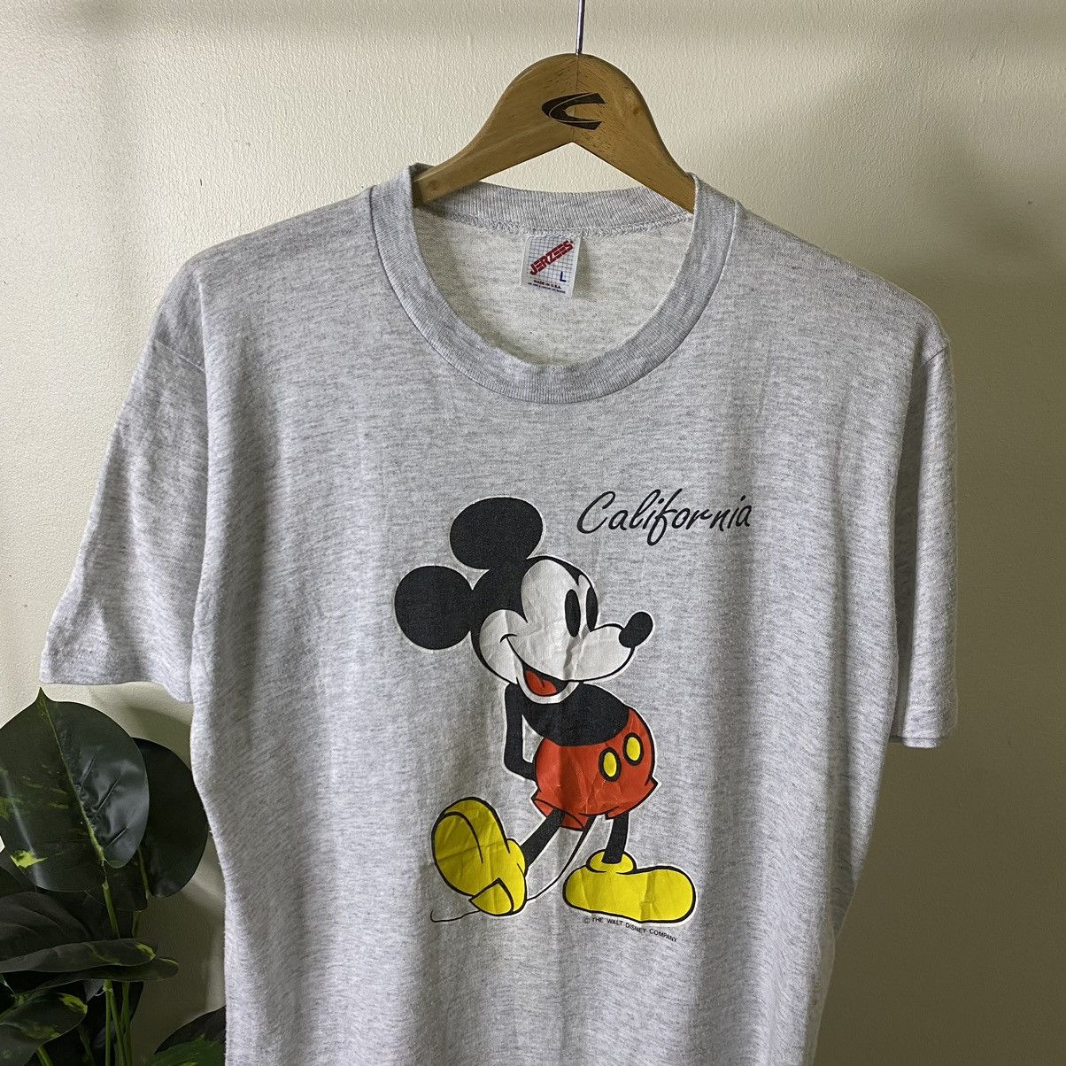 Mickey Mouse Vintage 1990s Walt Disney Company Mickey Mouse Tee Size US M / EU 48-50 / 2 - 2 Thumbnail