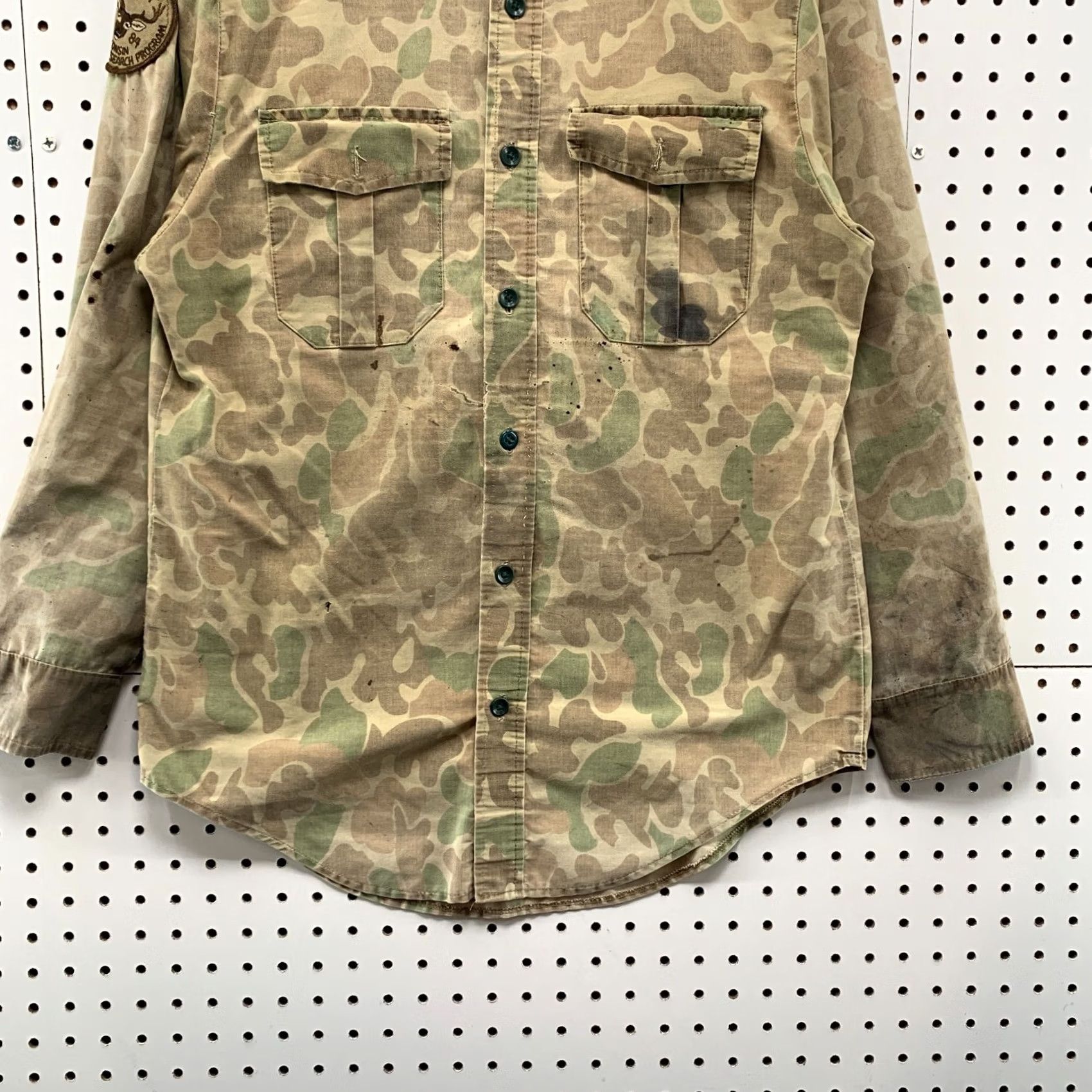 Vintage VINTAGE Hudson Bay Hunting Camo Button Shirt Mens Medium 80s Outdoor Distressed Size US M / EU 48-50 / 2 - 6 Thumbnail