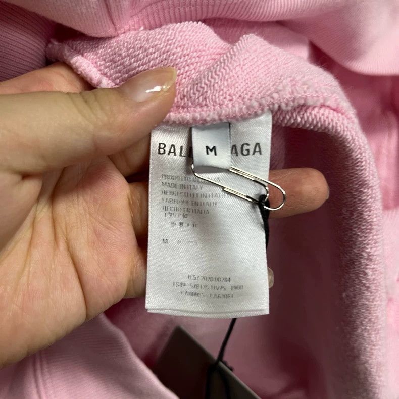 Balenciaga Balenciaga Pink monogrammed hoodie Size US M / EU 48-50 / 2 - 3 Thumbnail