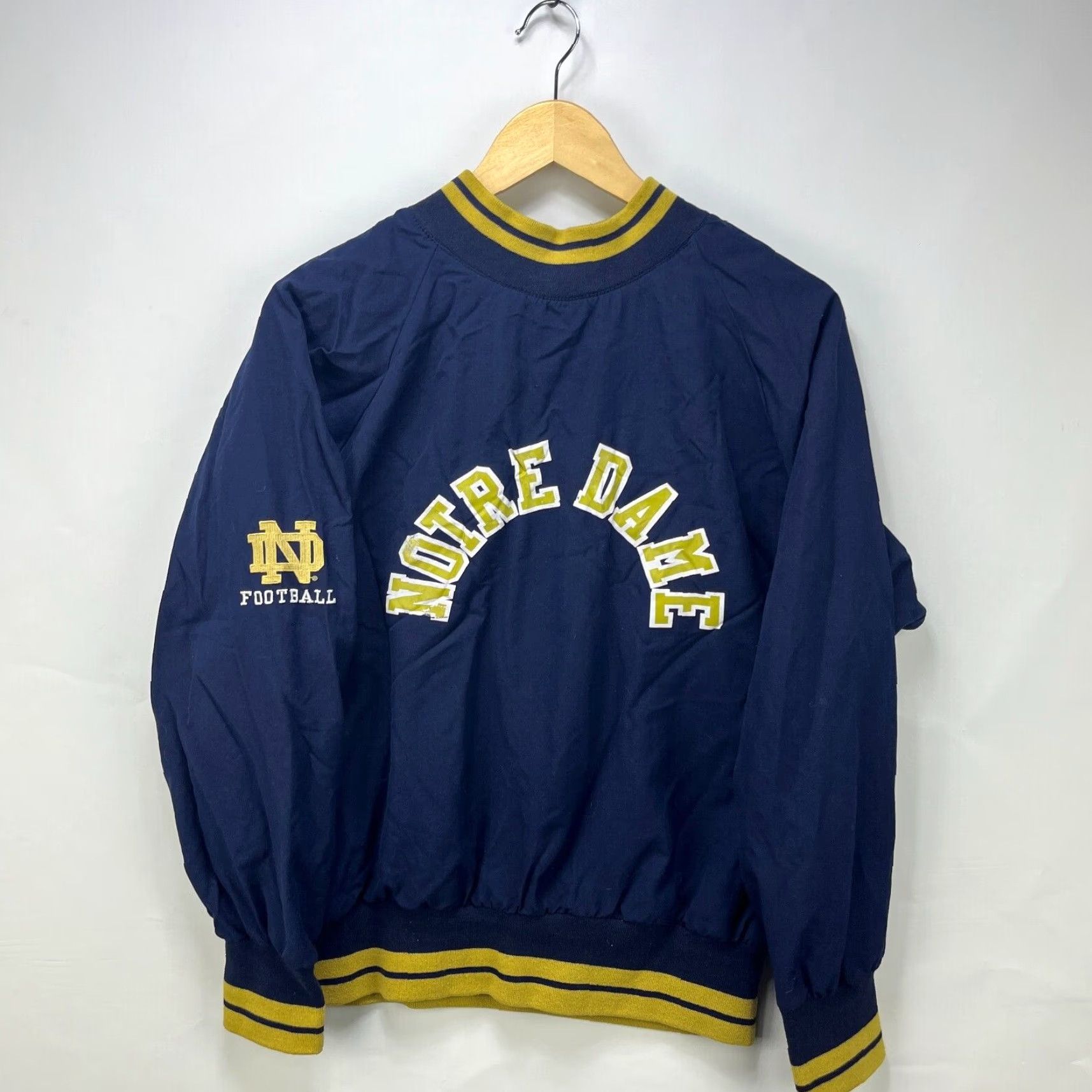 Reebok VINTAGE Notre Dame University Fighting Irish Reebok Pullover Jacket Small Windbreaker Jacket Mens Blue 90s Size US S / EU 44-46 / 1 - 2 Thumbnail