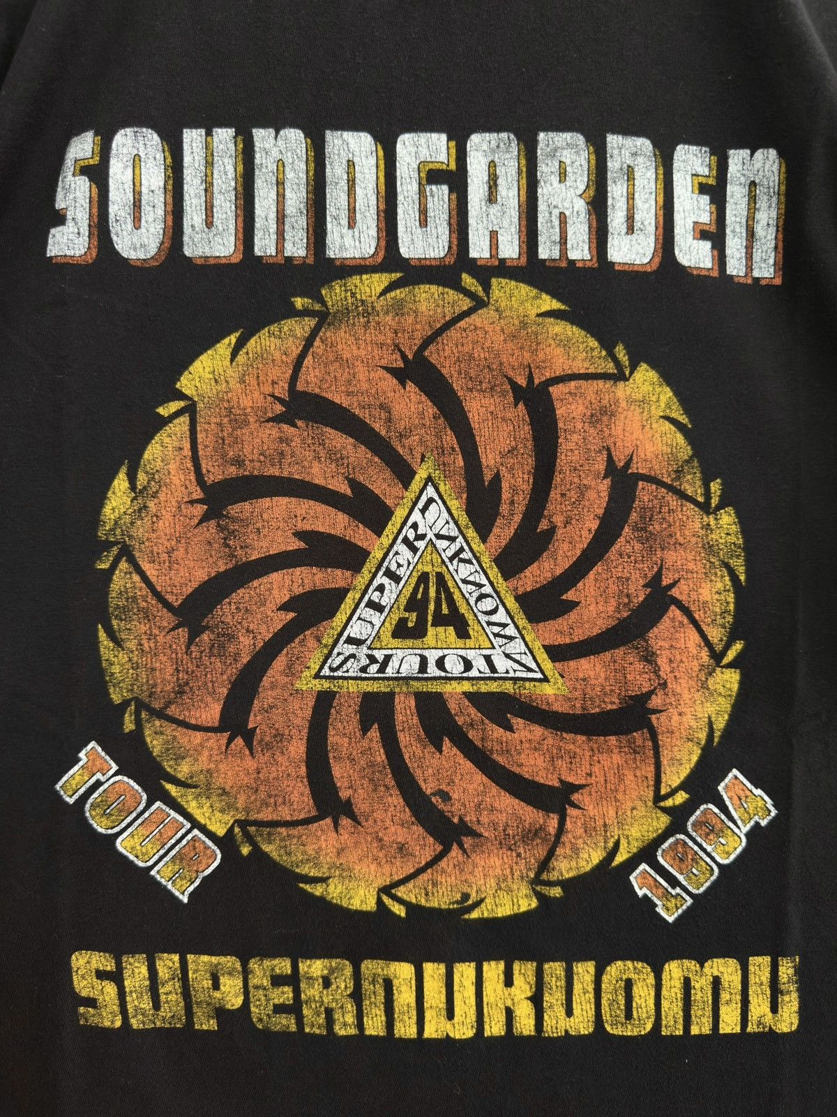 Band Tees Soundgarden 1994 Tour Shirt Size US XL / EU 56 / 4 - 2 Thumbnail