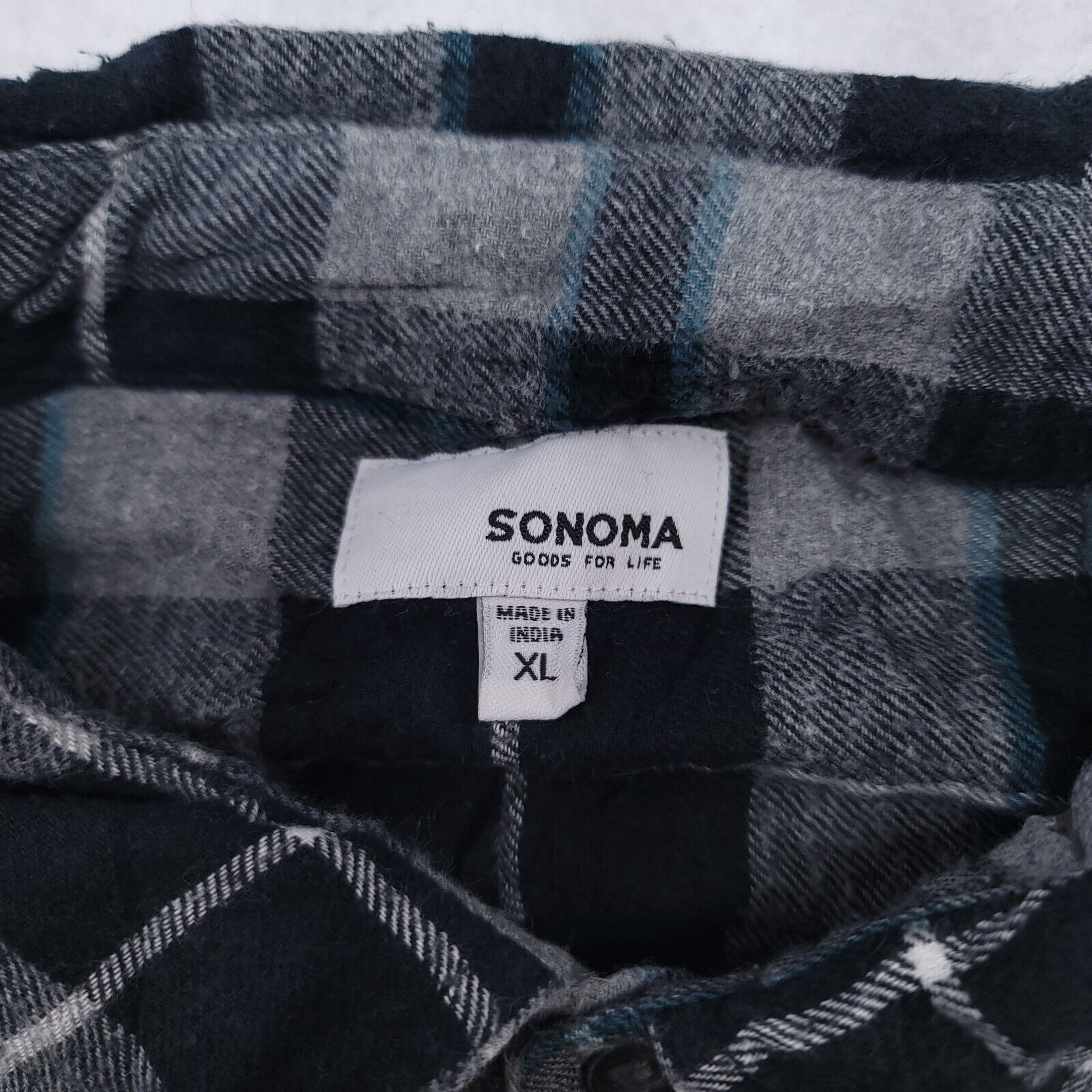 Sonoma Sonoma Tartan Flannel Button Up Shirt Men Size XL Gray Black Size US XL / EU 56 / 4 - 3 Thumbnail