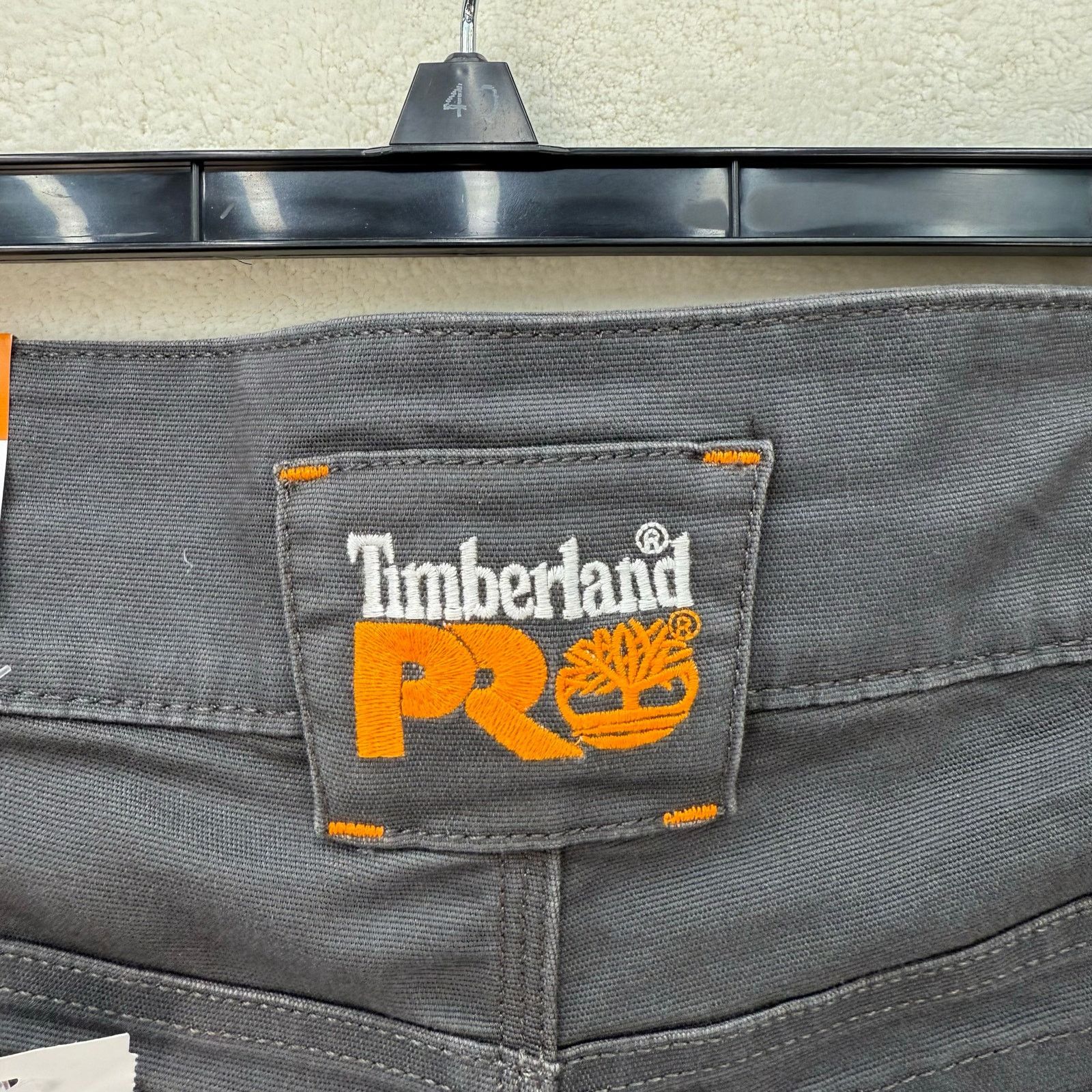 Timberland TIMBERLAND PRO MEN'S 38 IRONHIDE FLEX UTILITY CARGO SHORTS Size US 38 / EU 54 - 4 Thumbnail