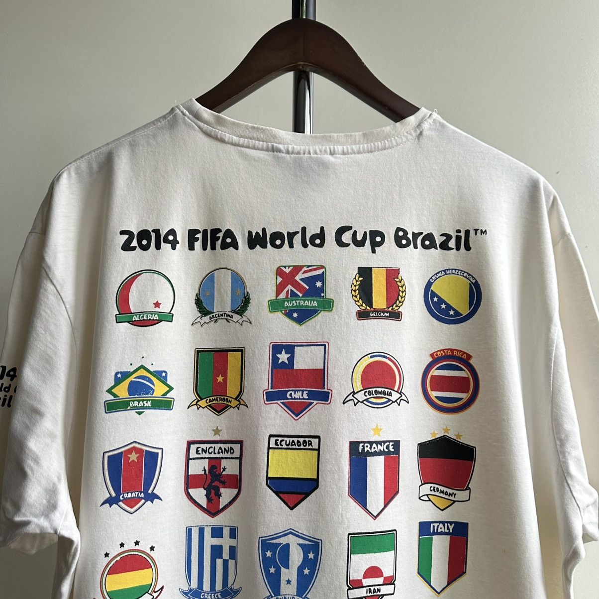 Vintage FIFA World Cup Brazil 2014 T-Shirt Size US XL / EU 56 / 4 - 3 Thumbnail