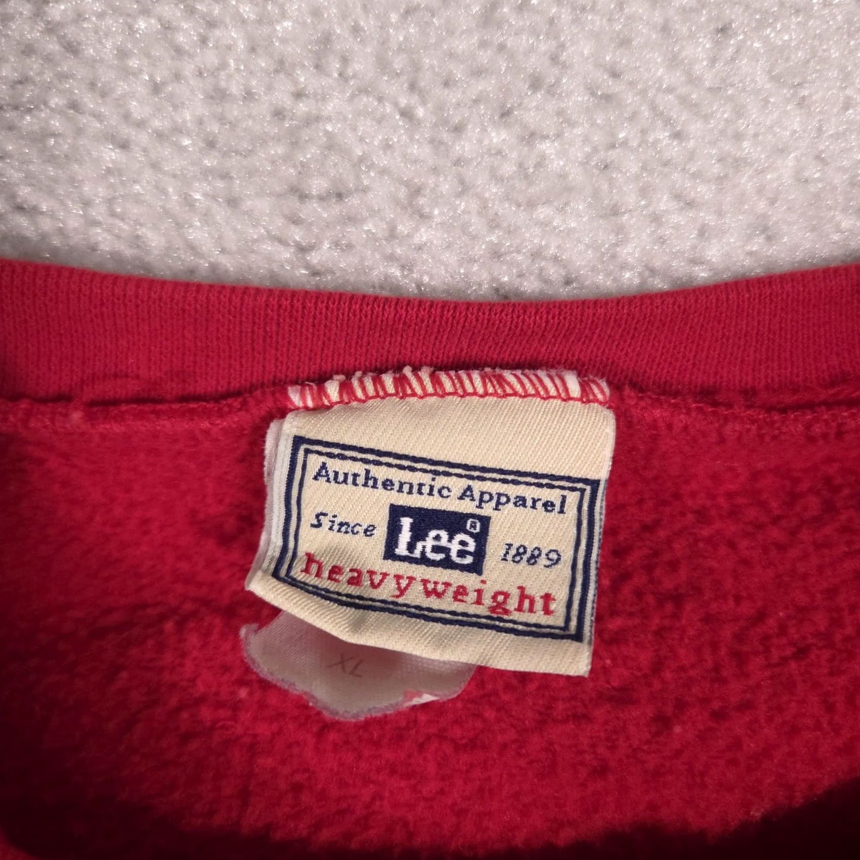 Lee Lee Sweatshirt Mens XL Red Friends Angels In Disguise Graphic Fleece Pullover Size US XL / EU 56 / 4 - 5 Thumbnail