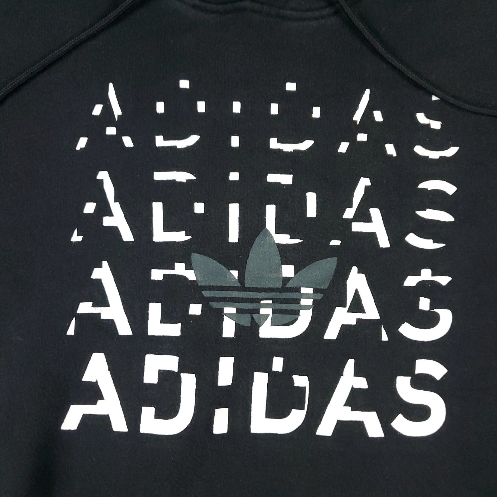 Adidas Adidas Men's Black Pullover Hoodie Sweater Knit Logo All Seasons Fall Winter Sweatshirt Medium Size US M / EU 48-50 / 2 - 2 Thumbnail