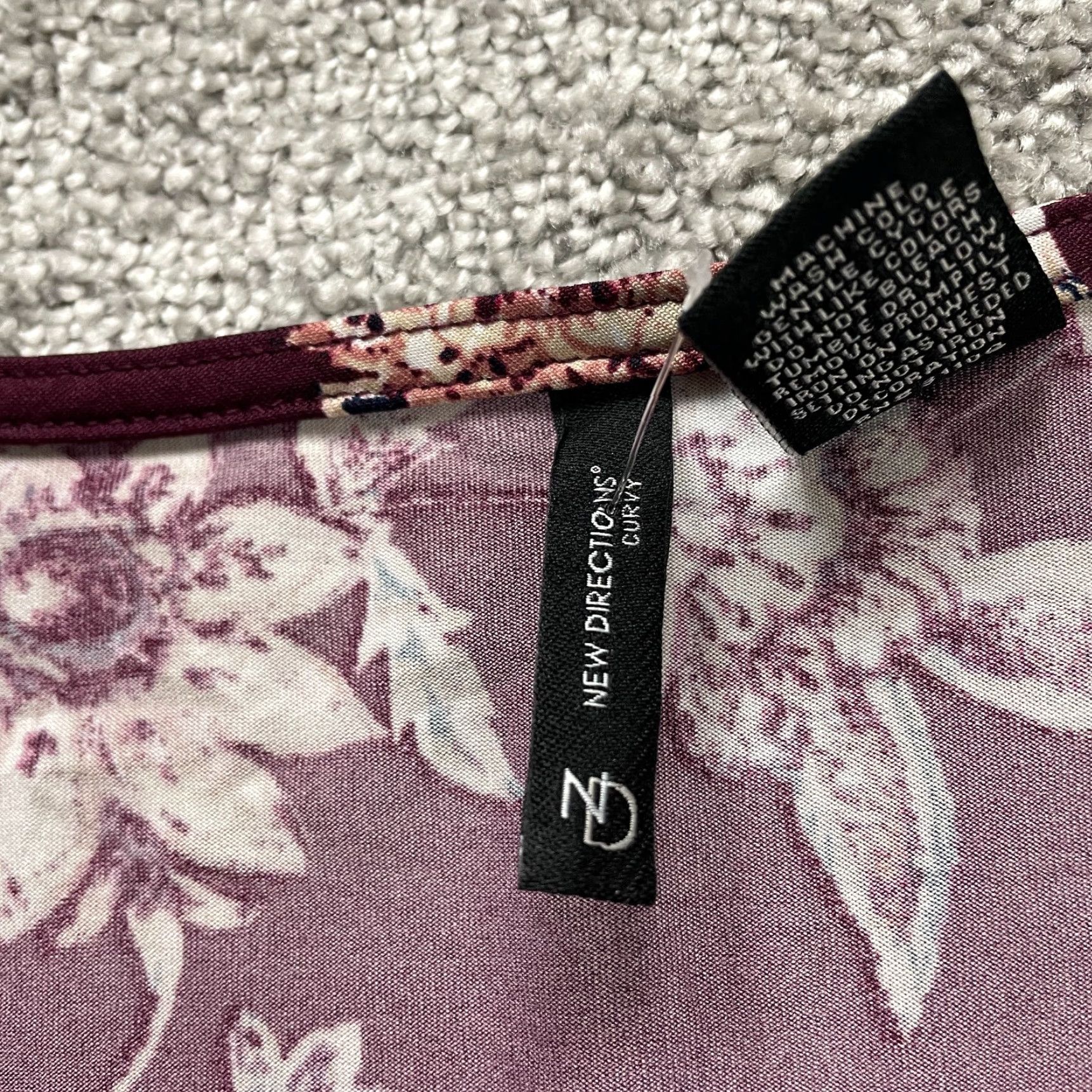 Vintage New Directions Tunic Blouse Womens XL Maroon Floral Long Sleeve Crisscross Neck Size XL / US 12-14 / IT 48-50 - 6 Thumbnail