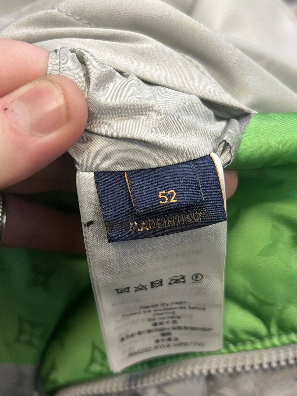 Louis Vuitton Louis Vuitton x KidSuper Patchworked Portrat Puffer Jacket Size US L / EU 52-54 / 3 - 10 Thumbnail