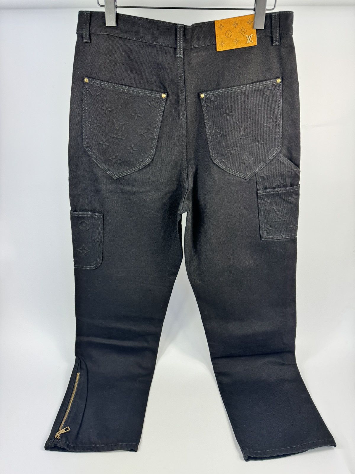 Louis Vuitton MONOGRAM PRINT DENIM CARGO TROUSERS Size US 34 / EU 50 - 2 Thumbnail