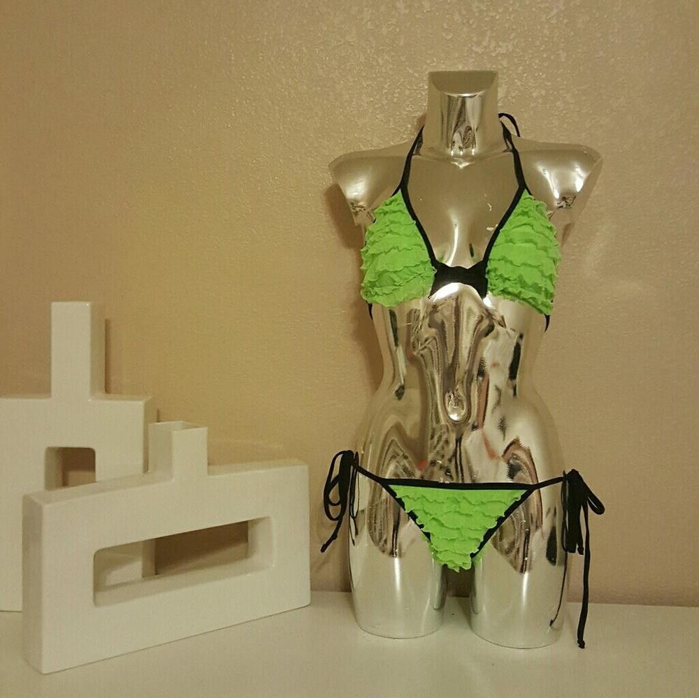 Designer Green Black Ruffled LMG Bikini Set Size ONE SIZE - 4 Thumbnail