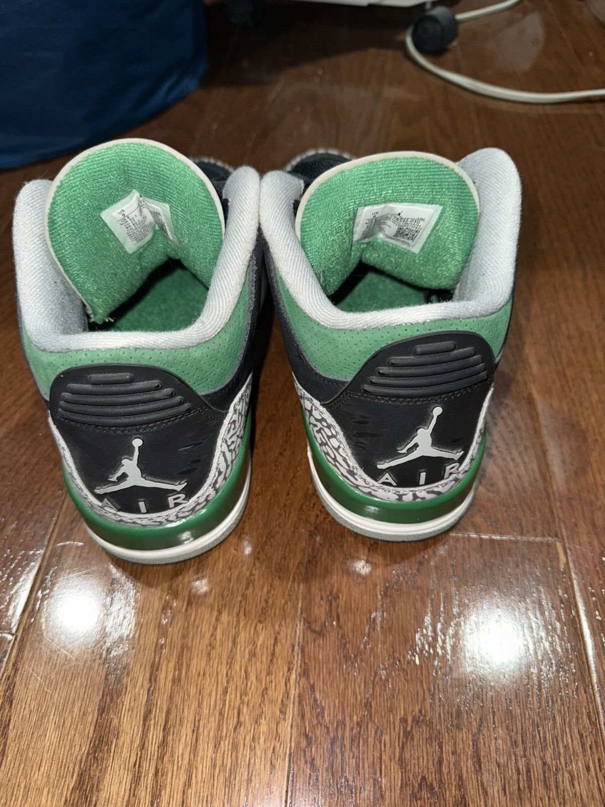 Jordan Brand Jordan 3 Pine Green Size US 9.5 / EU 42-43 - 4 Thumbnail