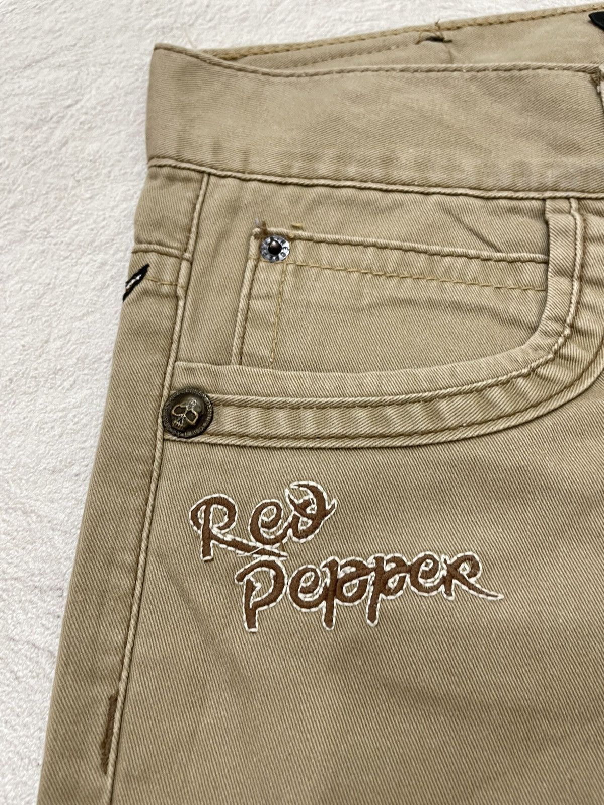 Ed Hardy 2000s Red Pepper Embroidered Eagle Khaki Jeans Japan Y2K Size US 33 - 6 Thumbnail
