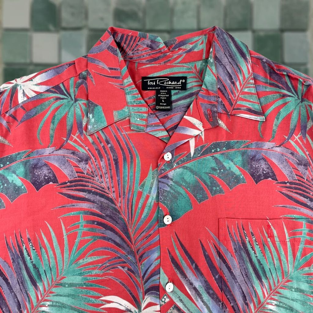 Tori Richard VINTAGE Tori Richard Shirt Men Large Multi Floral Hawaiian Mother Pearl Buttons Size US L / EU 52-54 / 3 - 1 Thumbnail