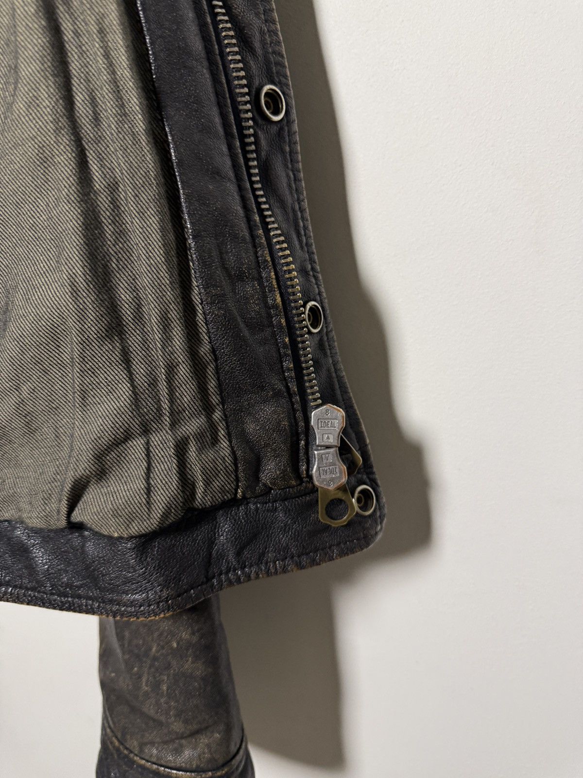 Giorgio Armani Vintage Armani Jeans leather trucker jacket Size US M / EU 48-50 / 2 - 10 Thumbnail