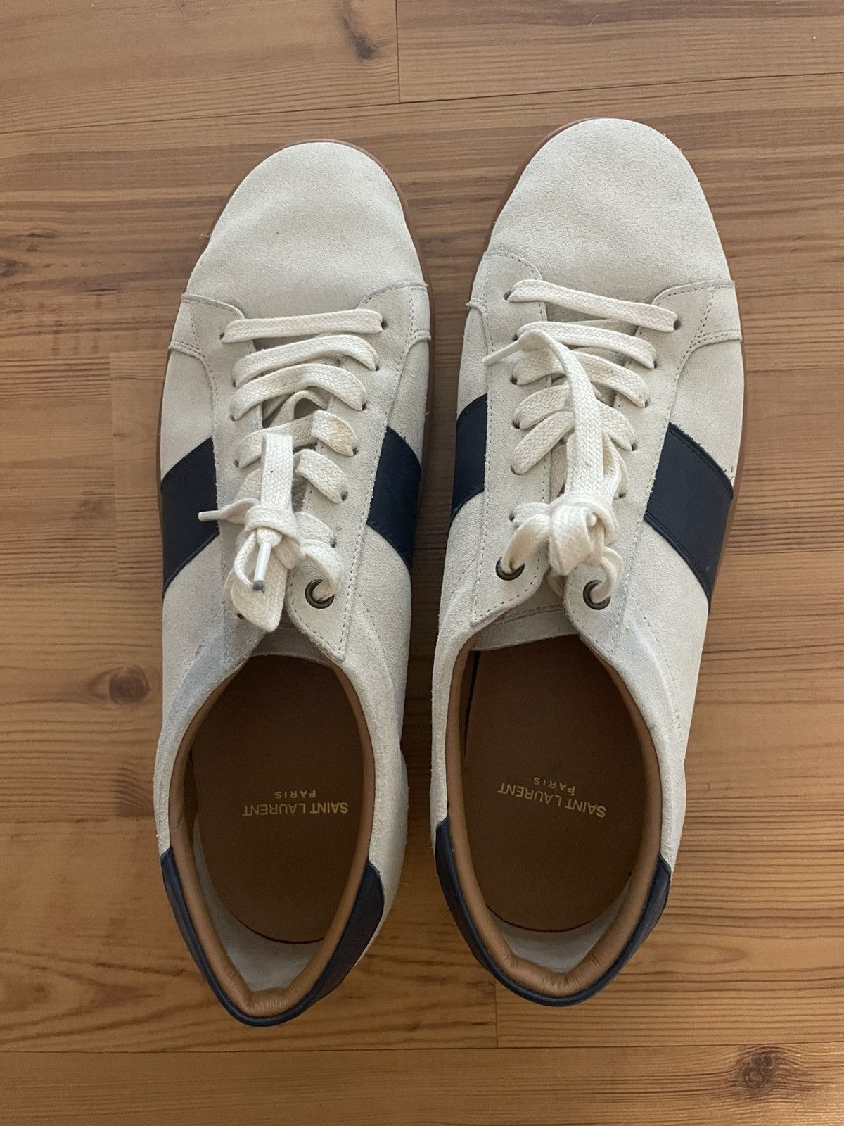 Saint Laurent Paris sneakers off white suede