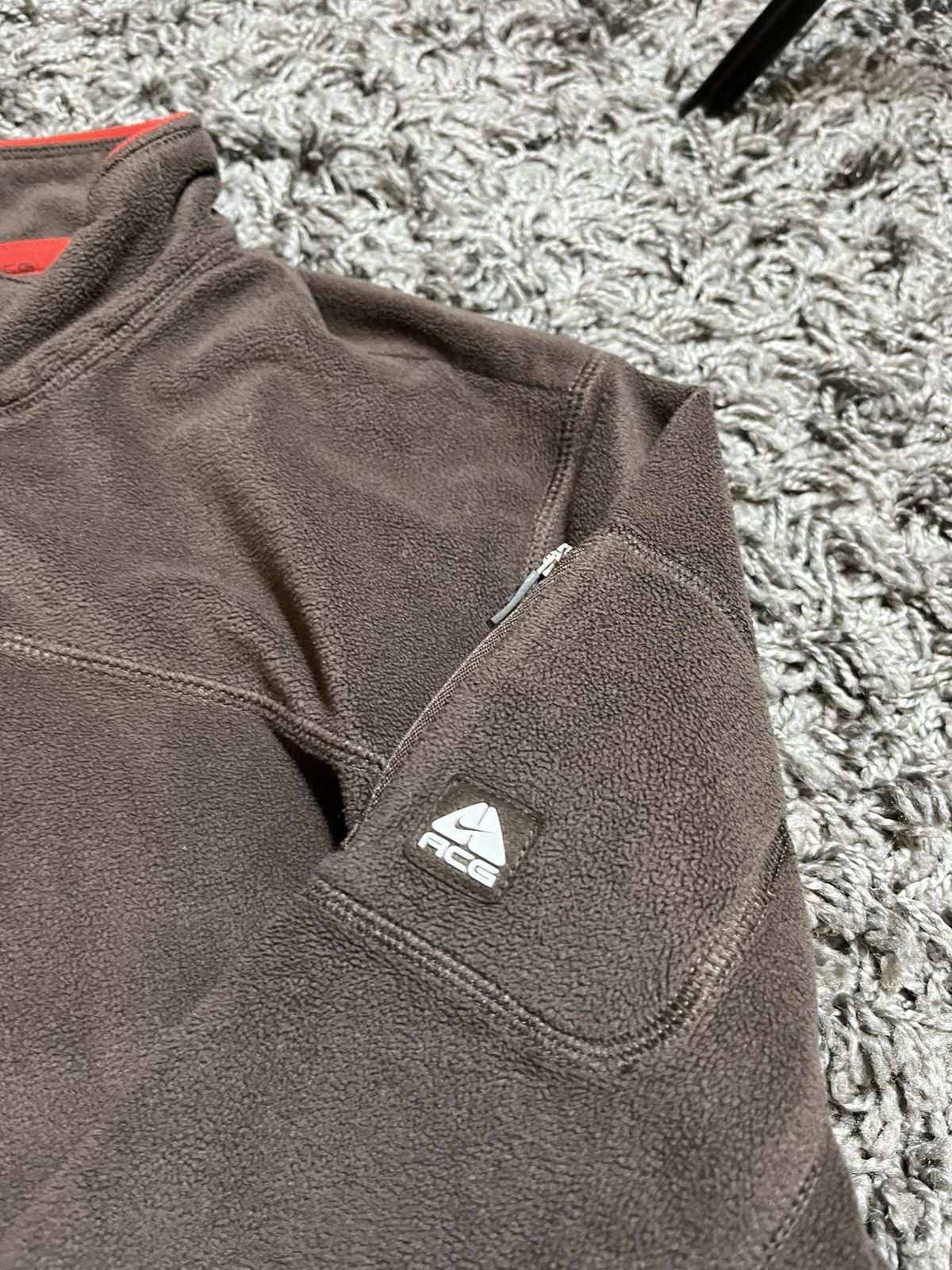Nike ACG NIKE ACG BROWN WMNS FLEECE WITH POCKET & LOGO ON HAND Size L / US 10 / IT 46 - 3 Thumbnail