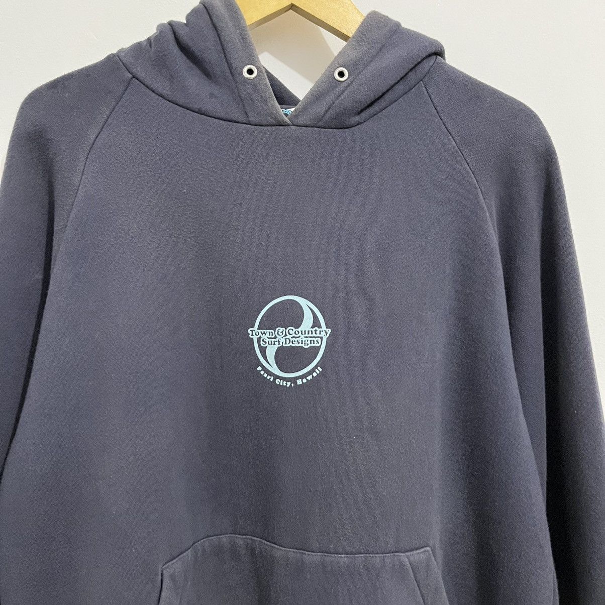 Japanese Brand Vintage Sun Faded Town And Country T&C Surf Design Size US M / EU 48-50 / 2 - 8 Thumbnail