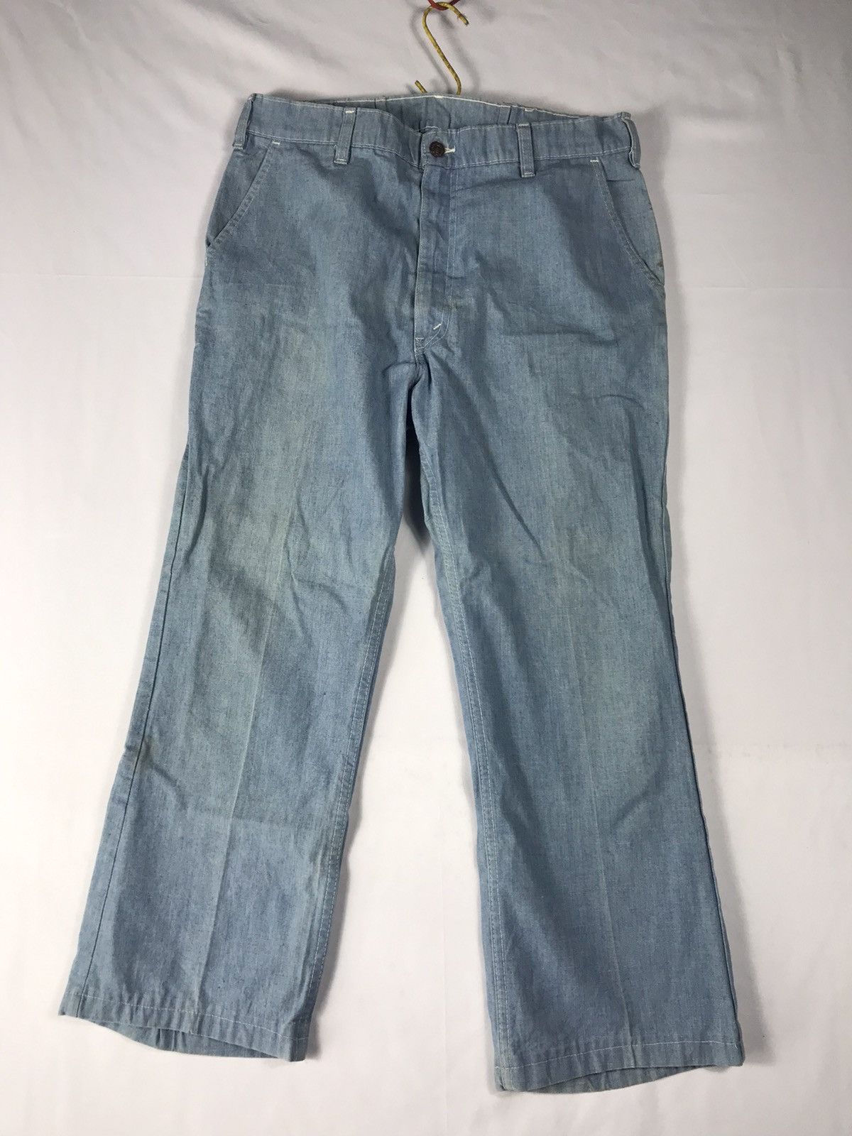 Vintage levis jeans size 35 white tab