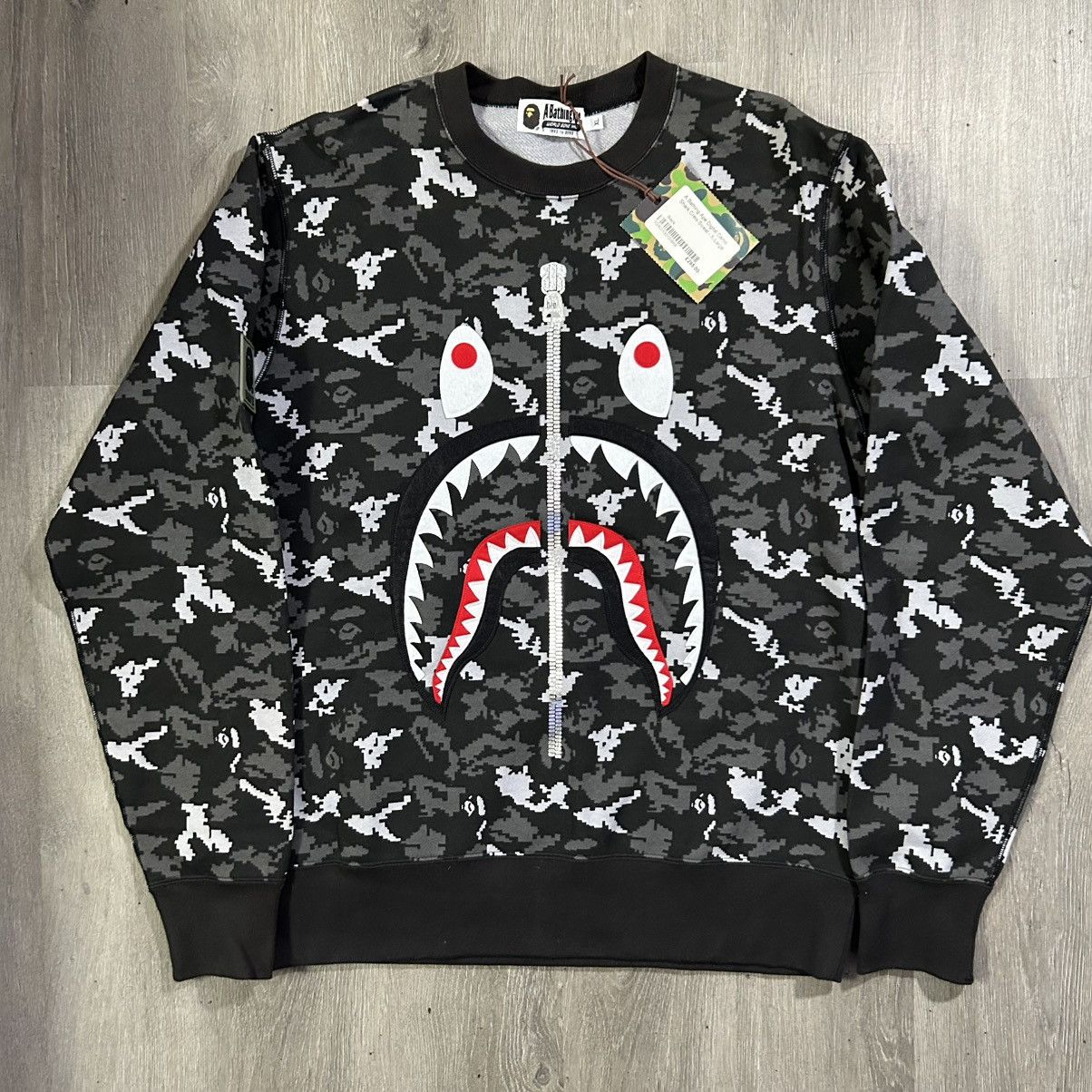 Bape BAPE Shark Black Camo Sweatshirt Size US XL / EU 56 / 4 - 1 Thumbnail