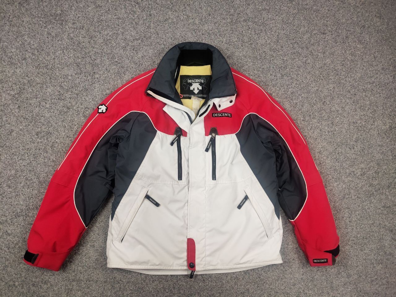 Descente Descente Airdrive Ski Zip insulated Jacket combined red Size US M / EU 48-50 / 2 - 2 Thumbnail