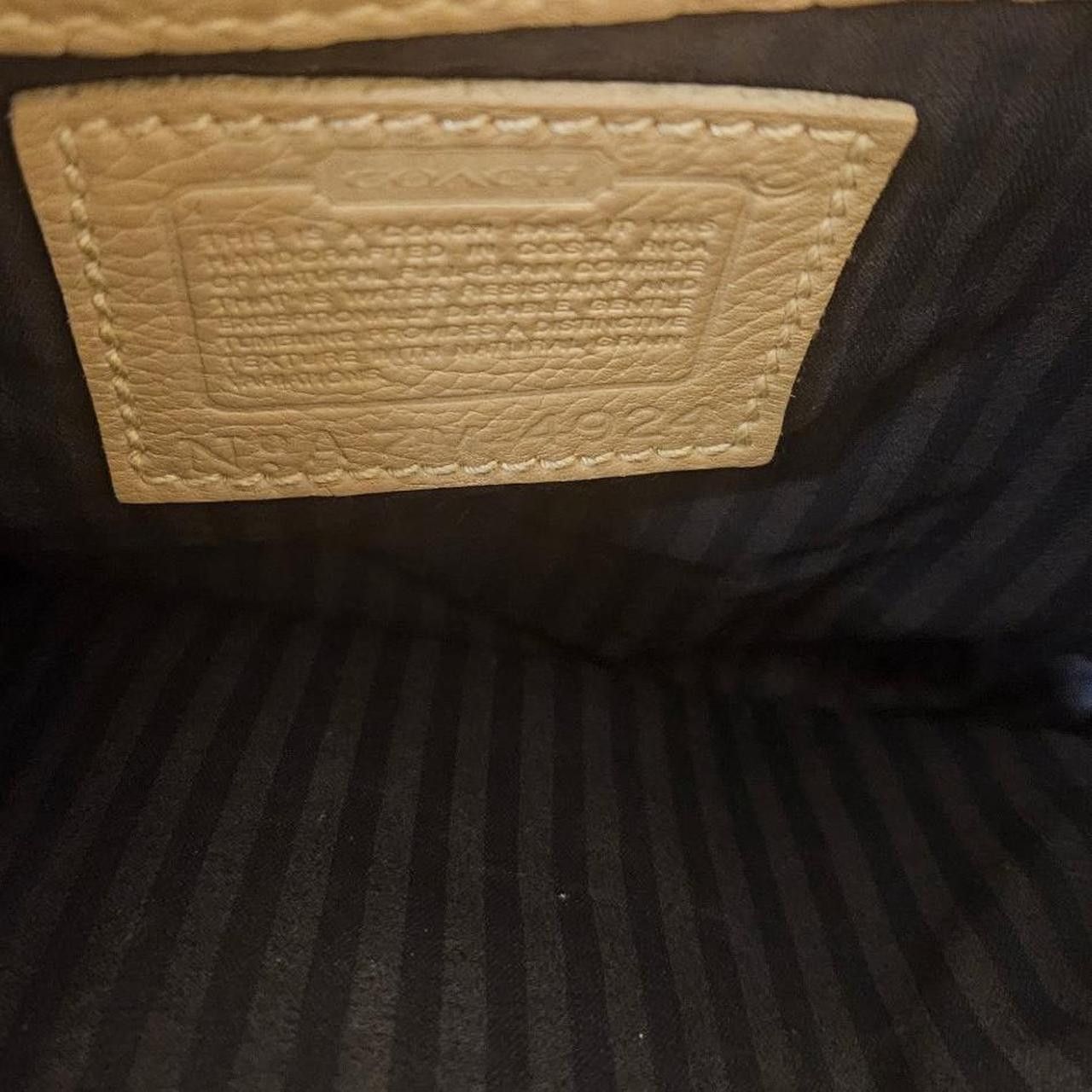 Coach Coach Sonoma Shoulder Bag Beige Pebbled Leather Purse Size ONE SIZE - 3 Thumbnail