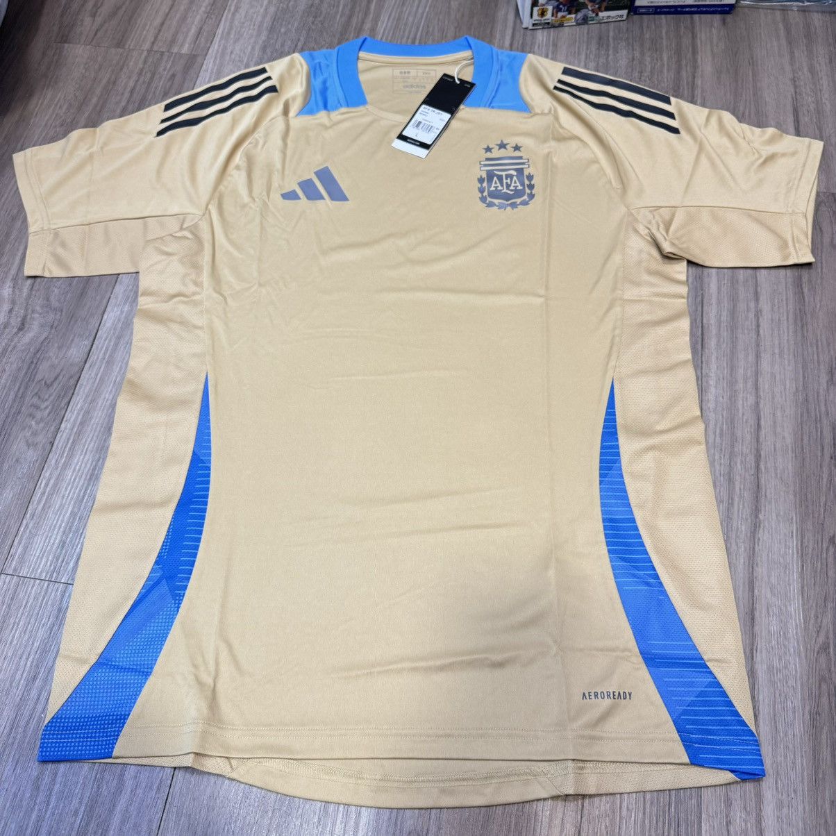 Adidas Argentina 23/24 training jersey (Bnwt) Size US M / EU 48-50 / 2 - 1 Thumbnail