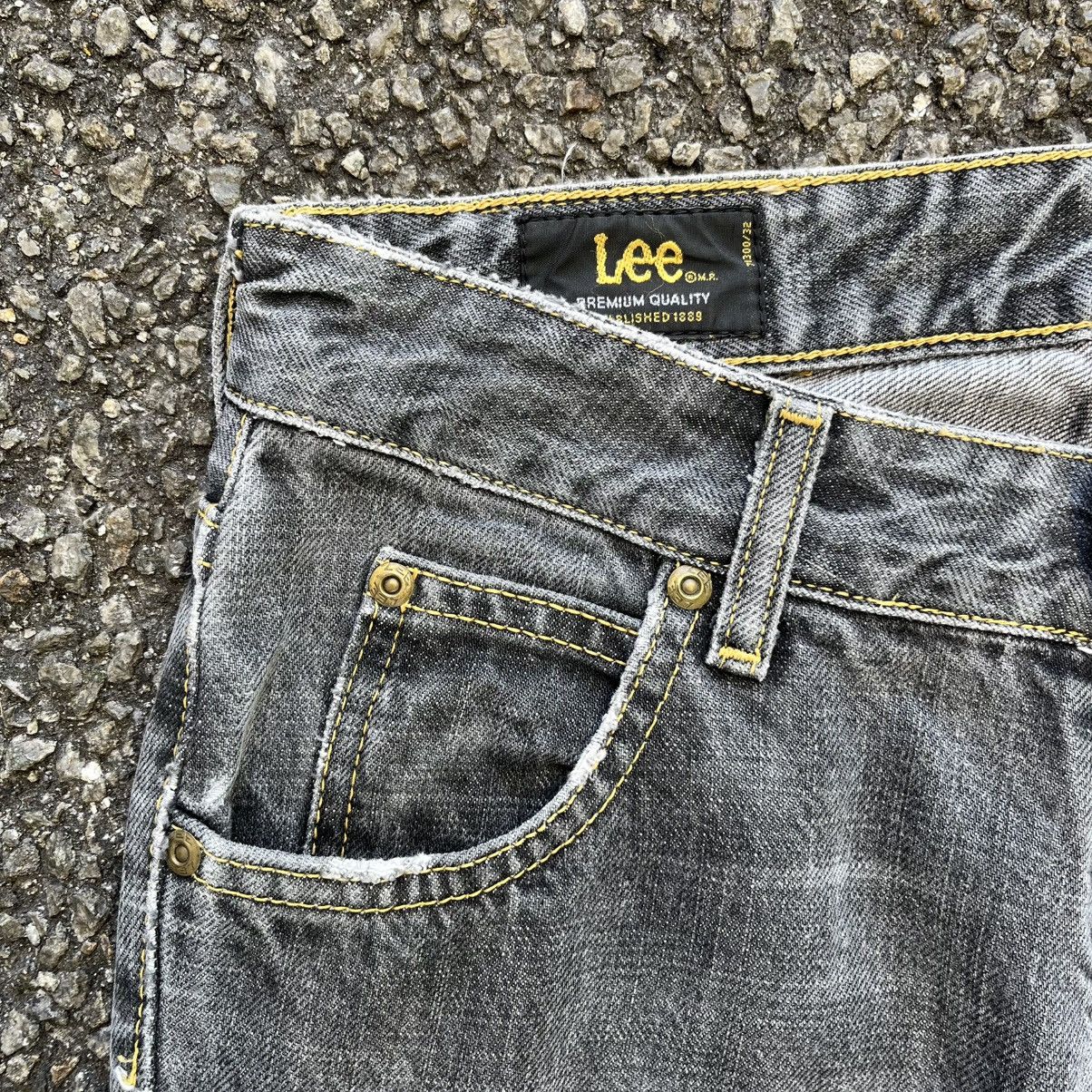Hysteric Glamour SUPER FLARE JEANS LEE BELL BOTTOM BOOTCUT FADED BLACK DENIM Size US 28 / EU 44 - 4 Thumbnail