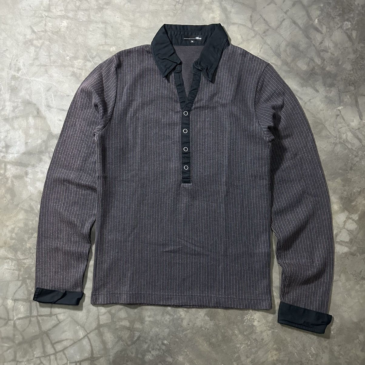Japanese Brand JAPANESE CRAZY GOTHIC RIBBED COLLARED HENLEY BLESS SHIRT Size US M / EU 48-50 / 2 - 1 Thumbnail