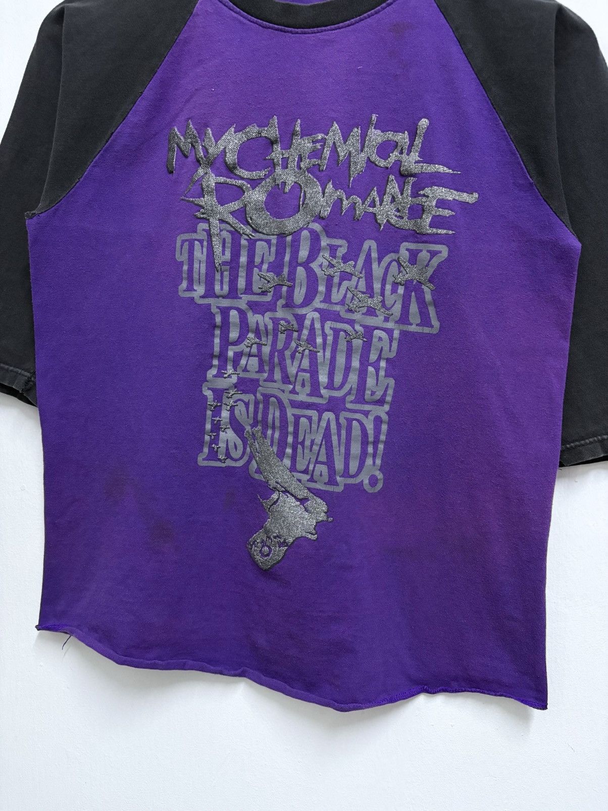 Band Tees 2000's MCR - The Black Parade is Dead Raglan L/S T-Shirt Size M / US 6-8 / IT 42-44 - 7 Thumbnail