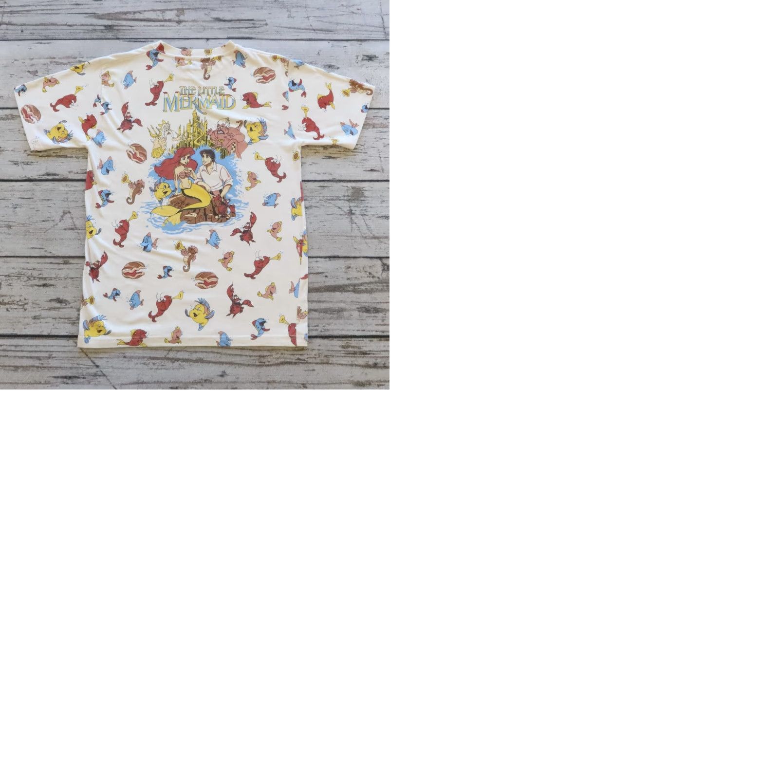 Vintage VINTAGE The Little Mermaid Dimple Collection AOP Tshirt Shirt M White Men 90s Concert/Theme Shirt Mens Size US M / EU 48-50 / 2 - 9 Thumbnail