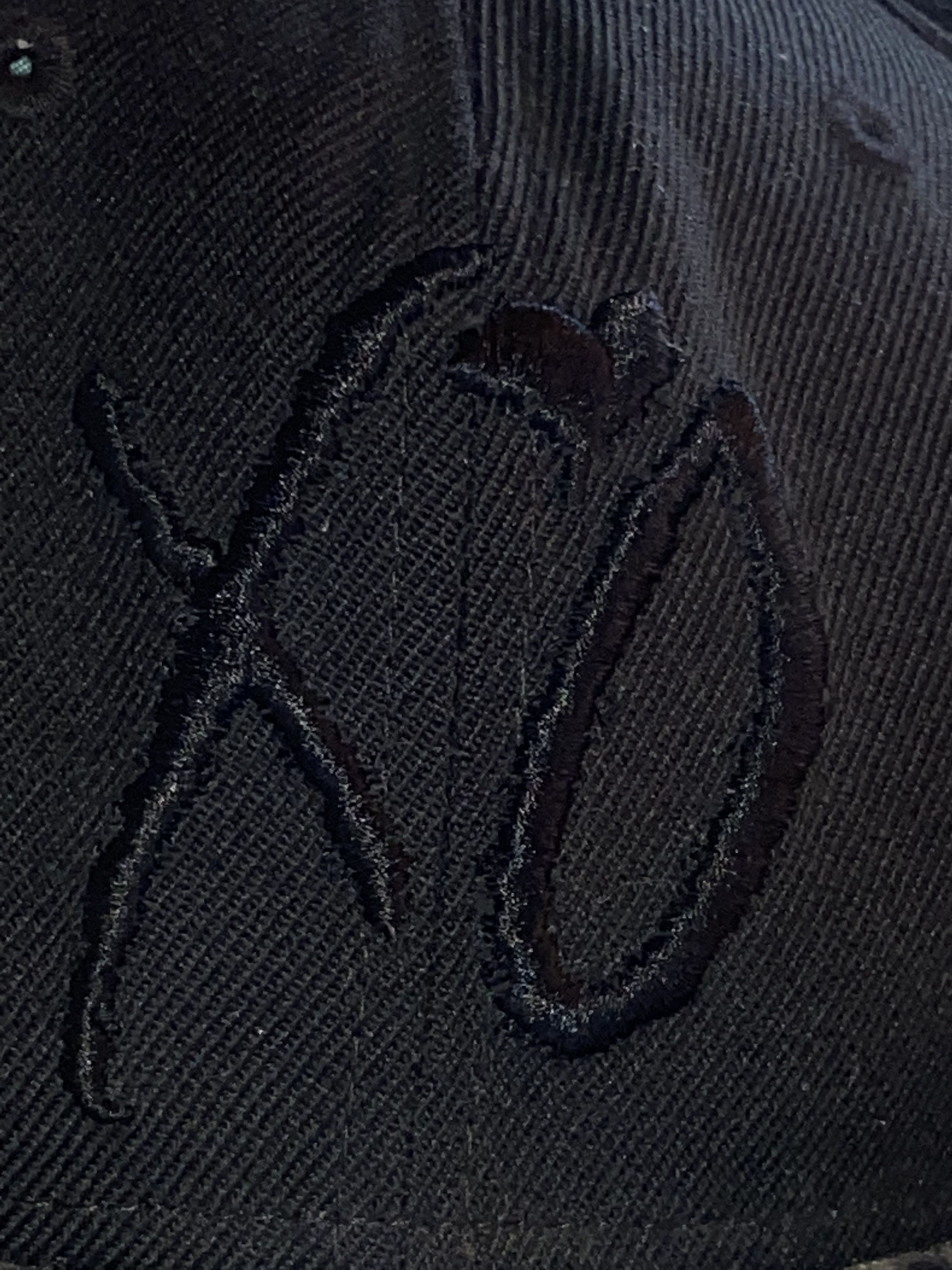 New Era × The Weeknd × XO new era x kiss land the weeknd Size ONE SIZE - 3 Thumbnail