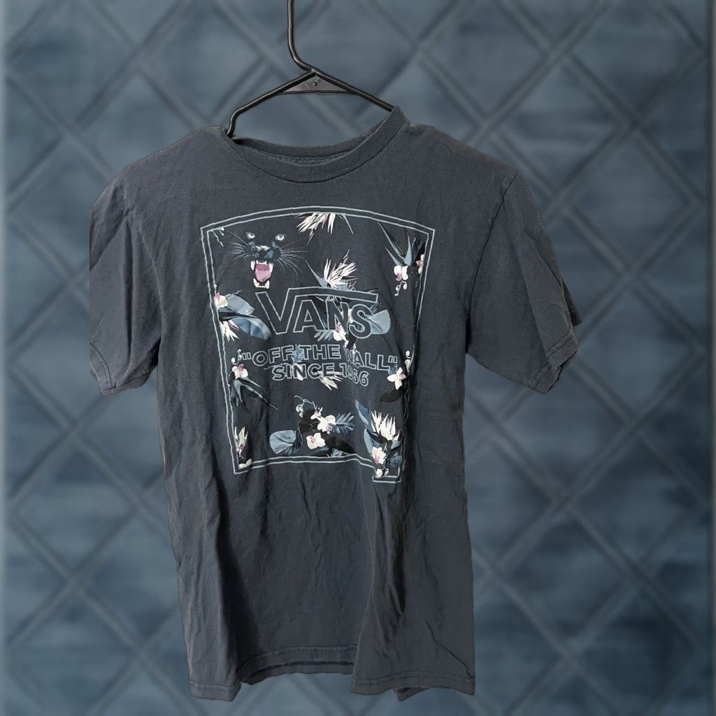 Vans Vans T Shirt Men Small Blue Classic Fit Off The Wall Graphic Embroidered Flower Size US S / EU 44-46 / 1 - 1 Thumbnail