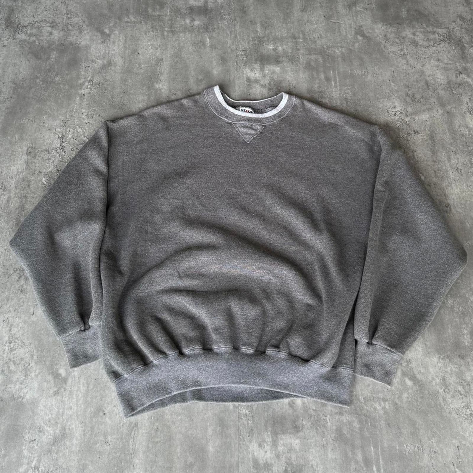 Jerzees × Vintage Vintage 90s Jerzees Made In USA Grey Crewneck Sweatshirt Size US XXL / EU 58 / 5 - 1 Thumbnail