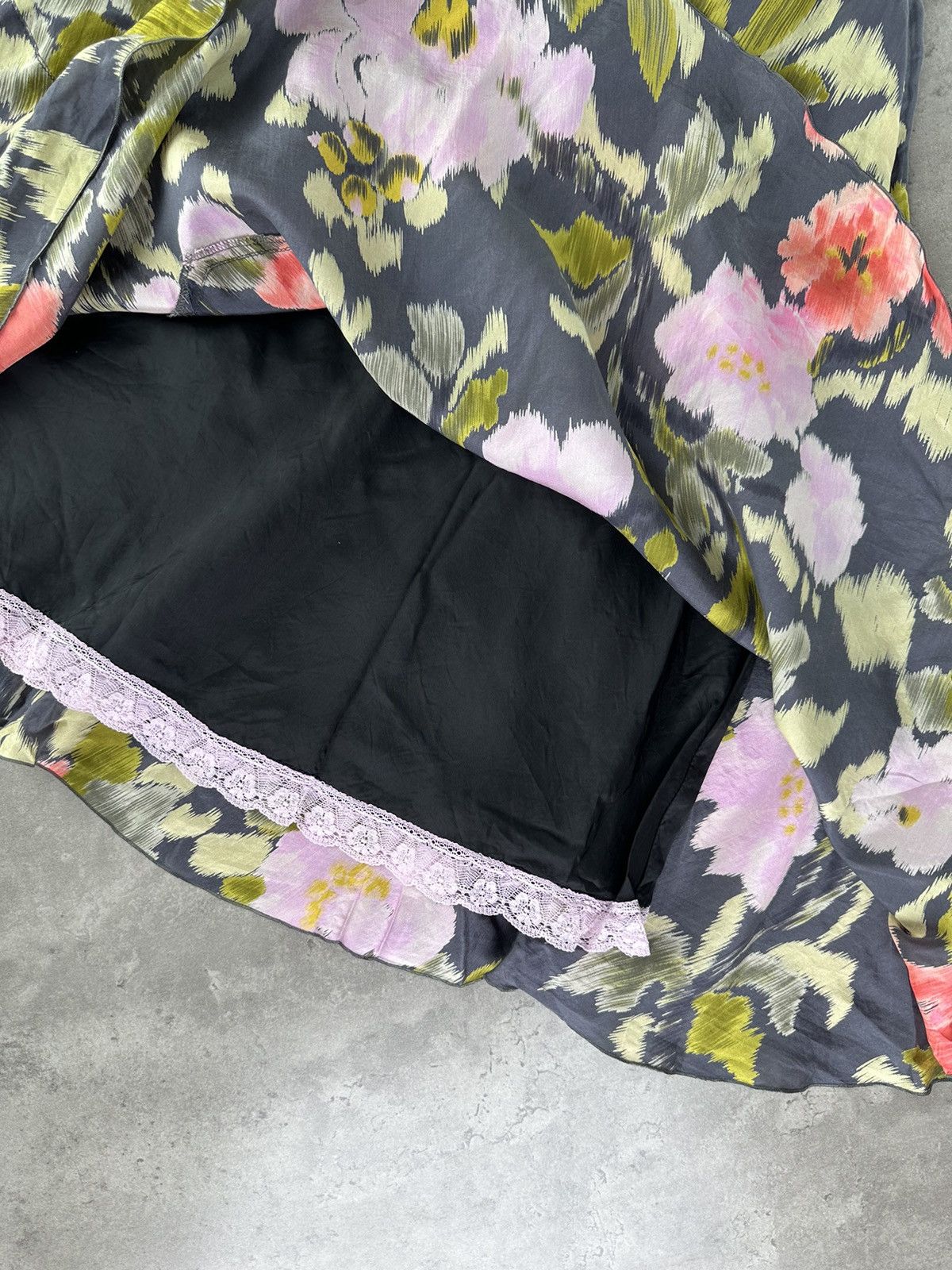 Paul Smith Paul Smith Silk Flared Skirt Size 30" / US 8 / IT 44 - 7 Thumbnail