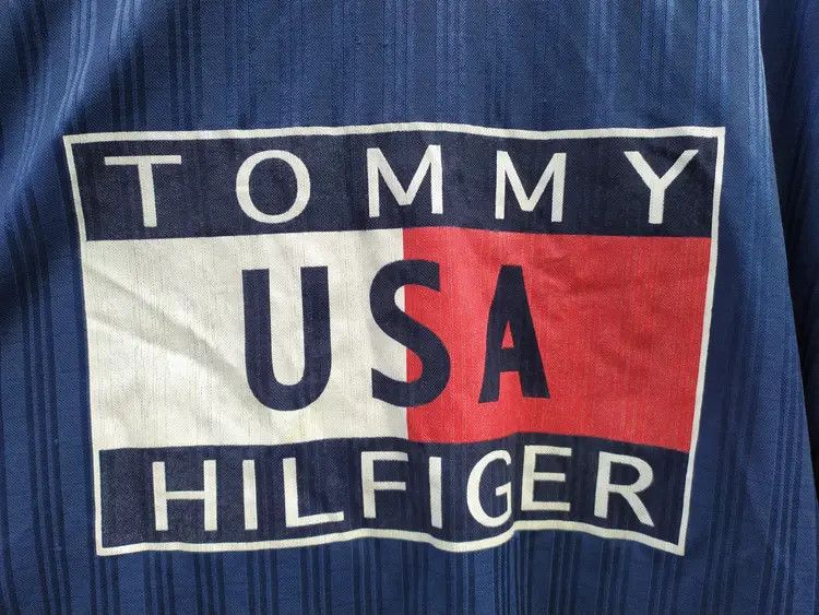 Tommy Hilfiger Vintage Tommy Hilfiger Usa logo T-Shirt Size US XL / EU 56 / 4 - 4 Thumbnail