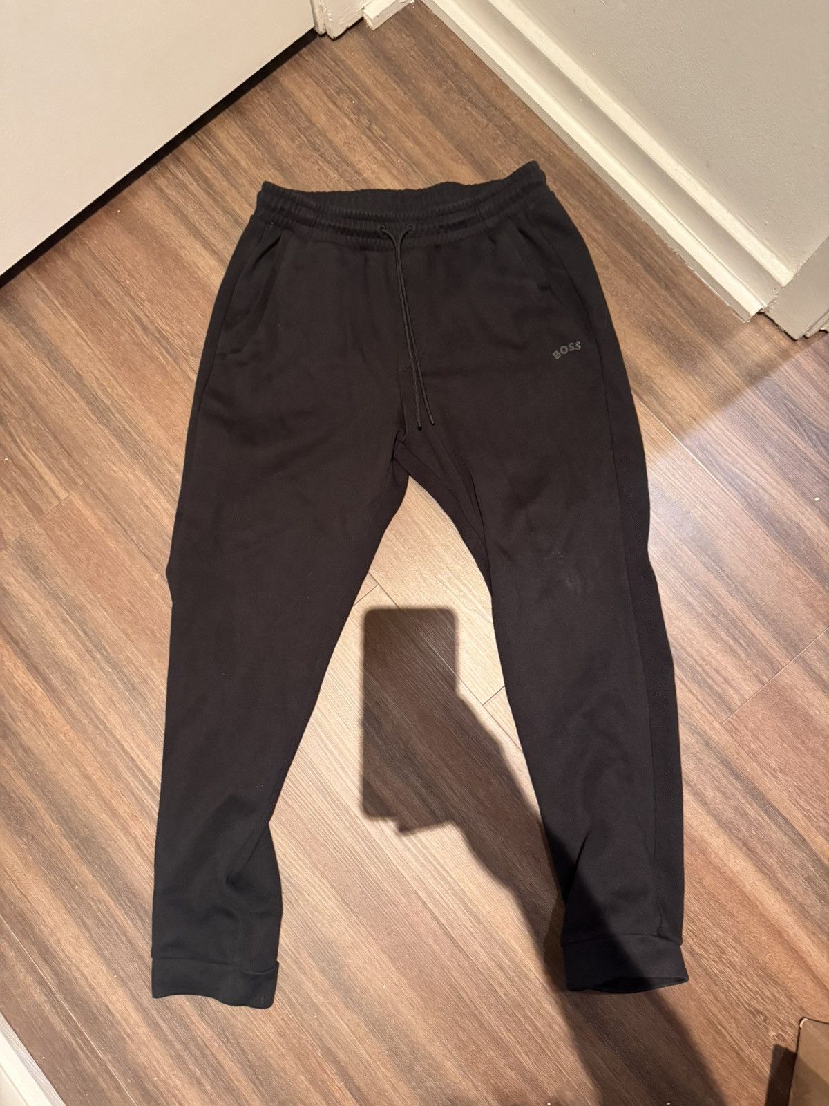 Hugo Boss Hugo boss black sweat pants Size US 28 / EU 44 - 1 Thumbnail